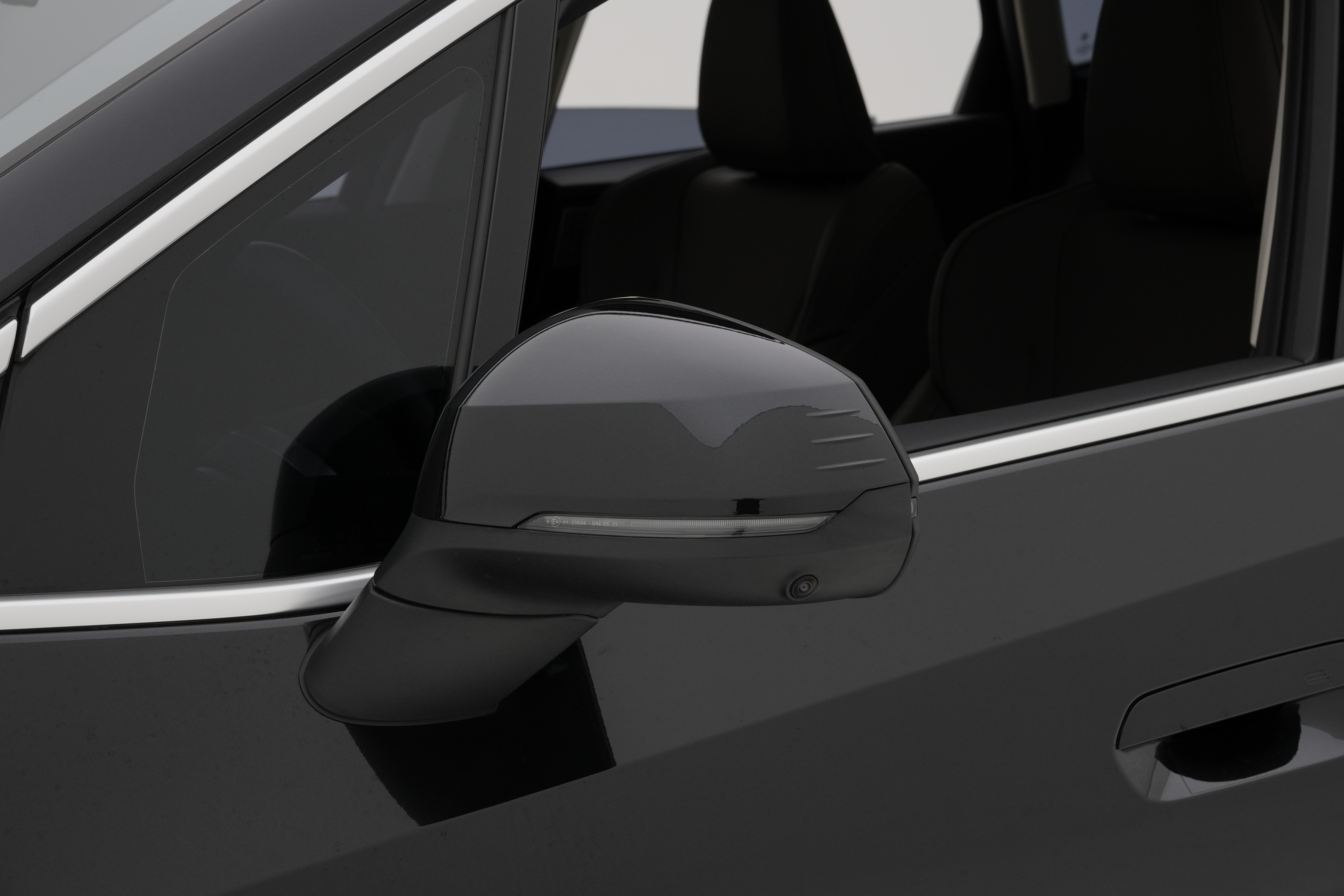 Exterior 10