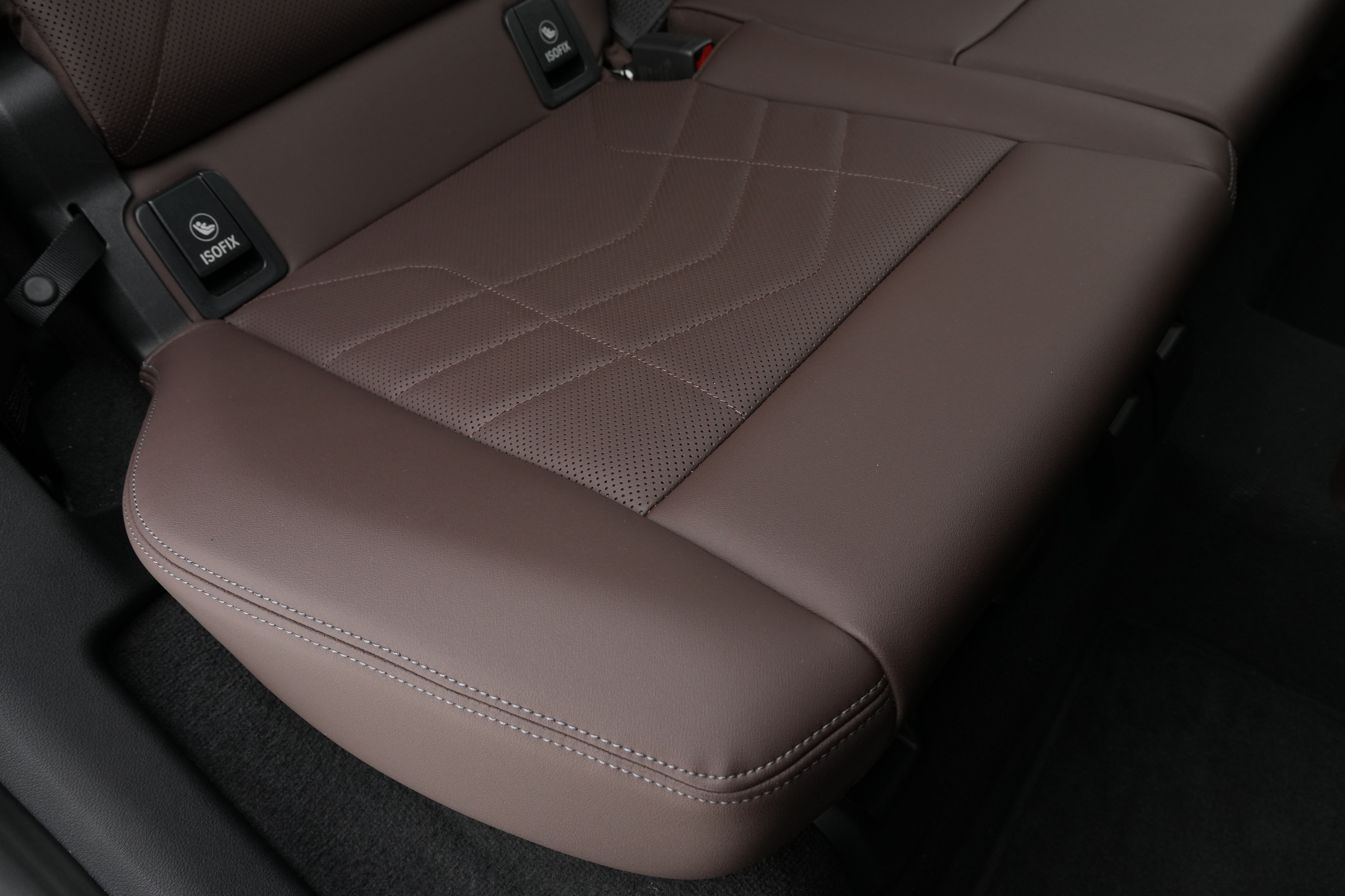Interior 15
