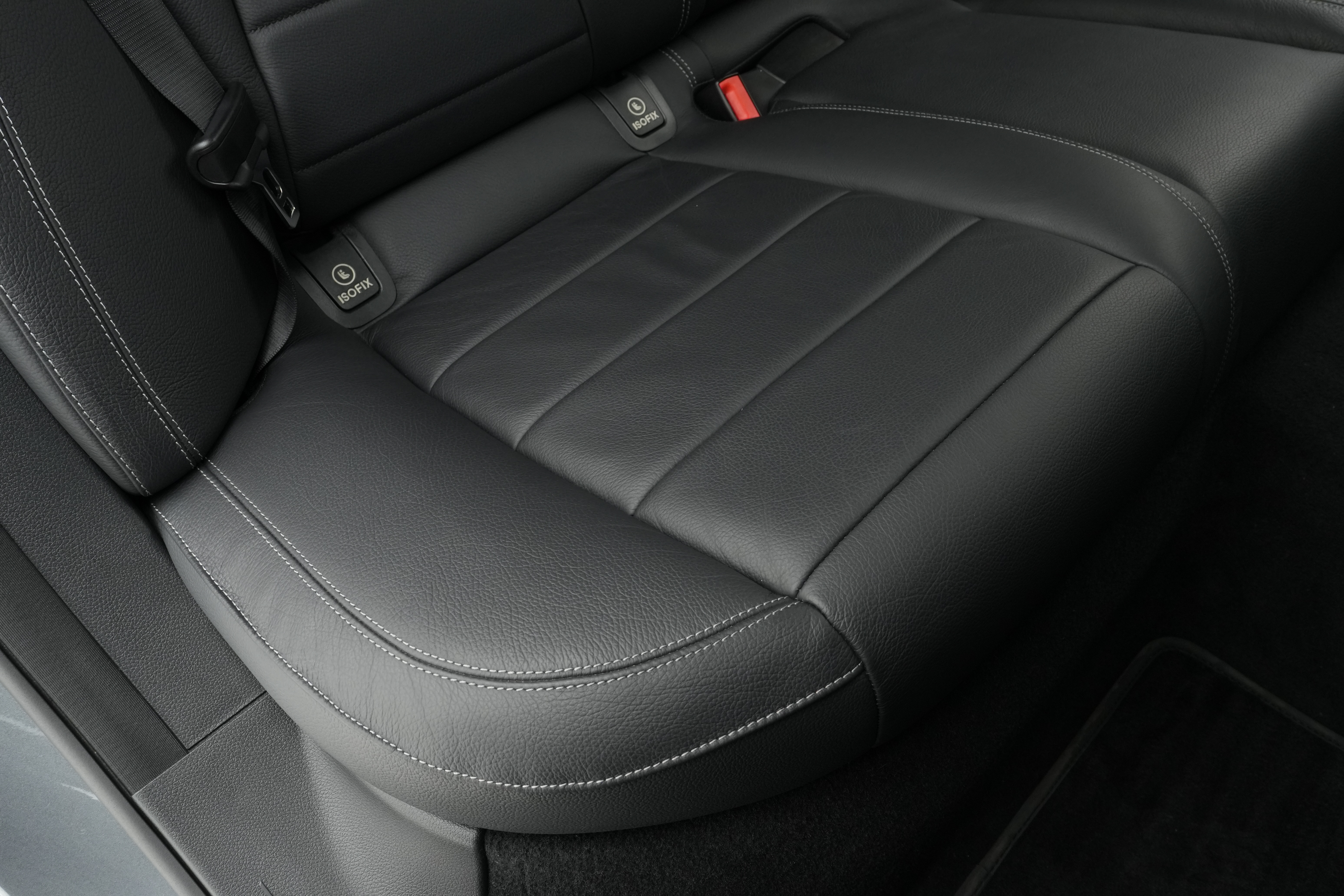 Interior 14
