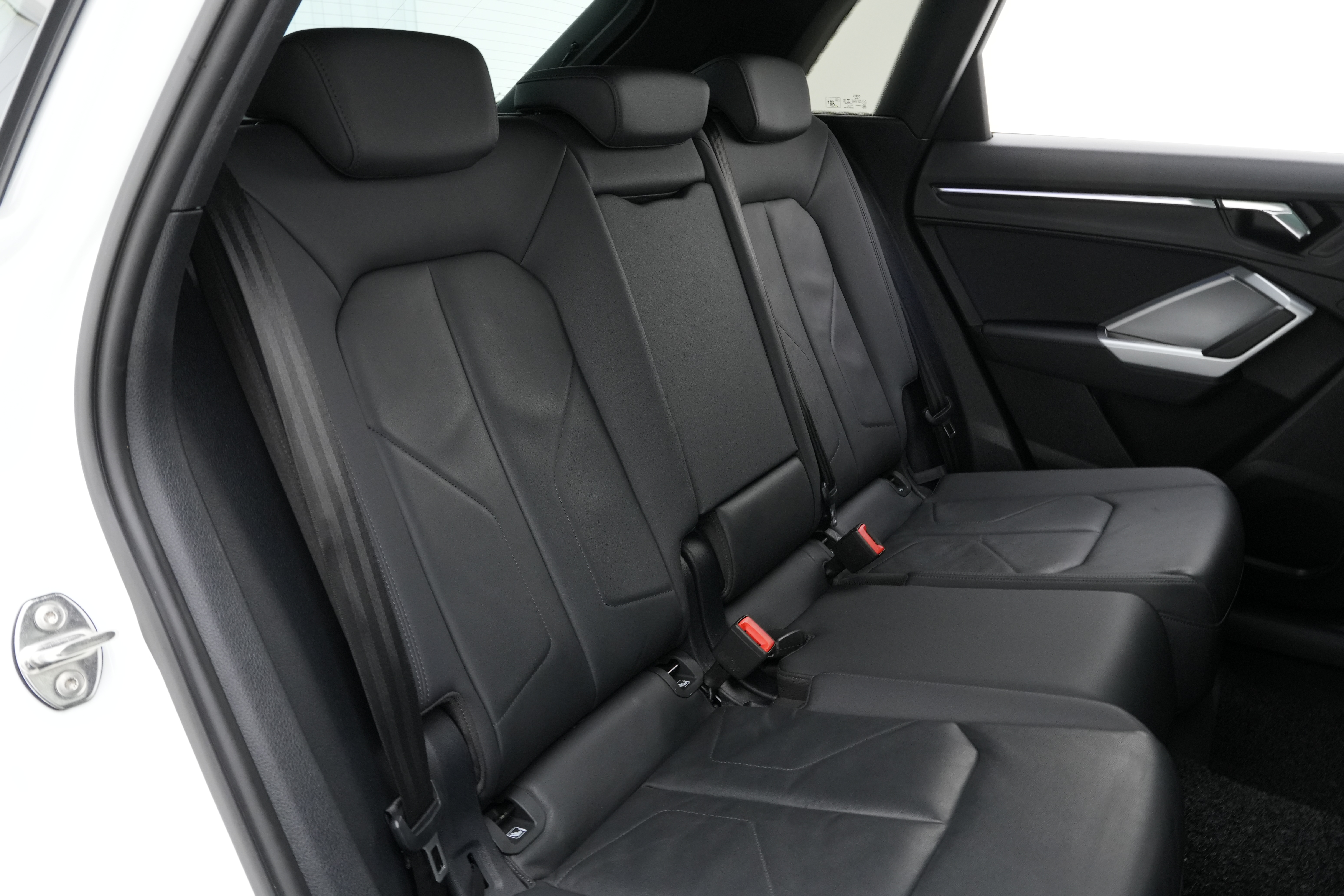 Interior 12