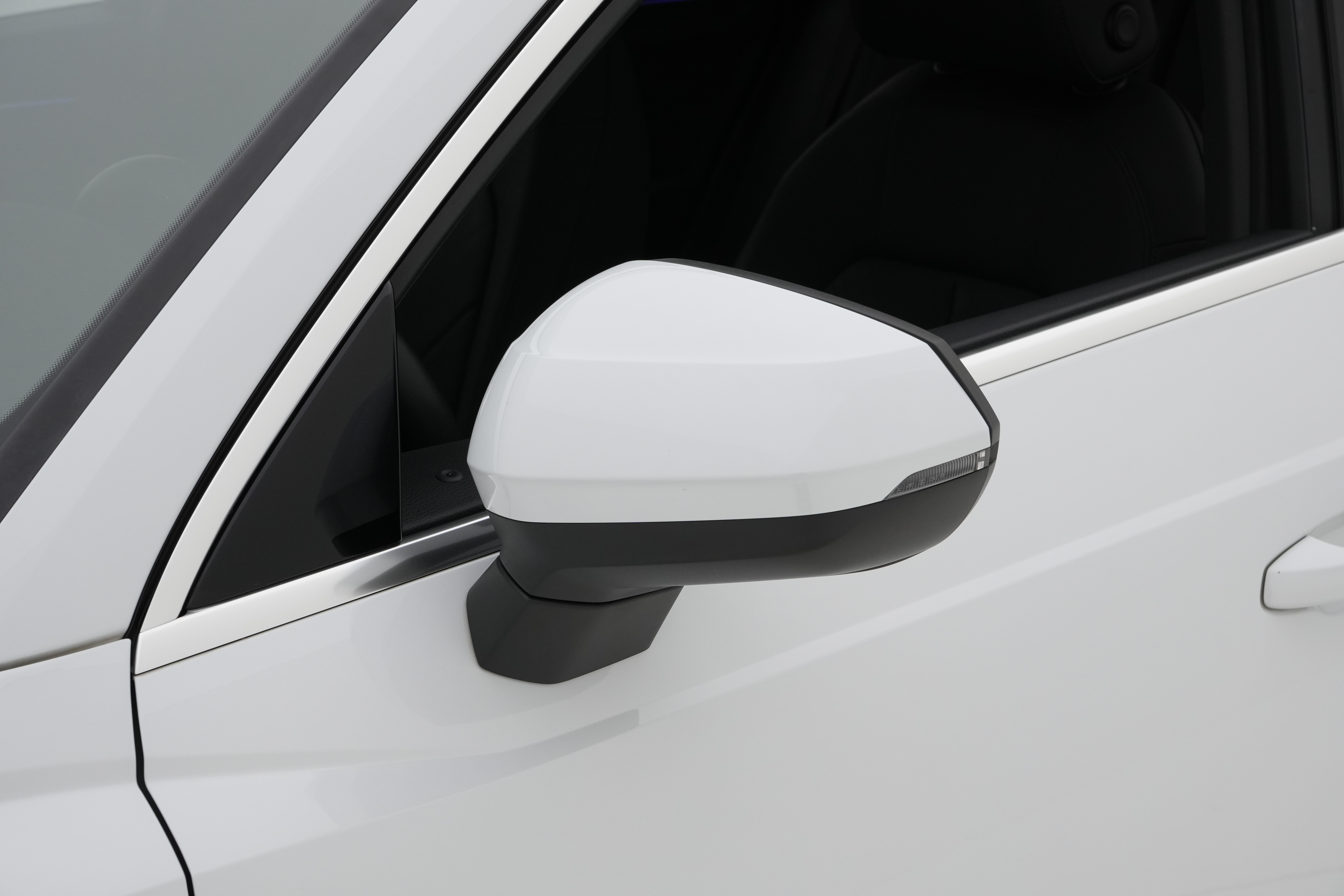 Exterior 10