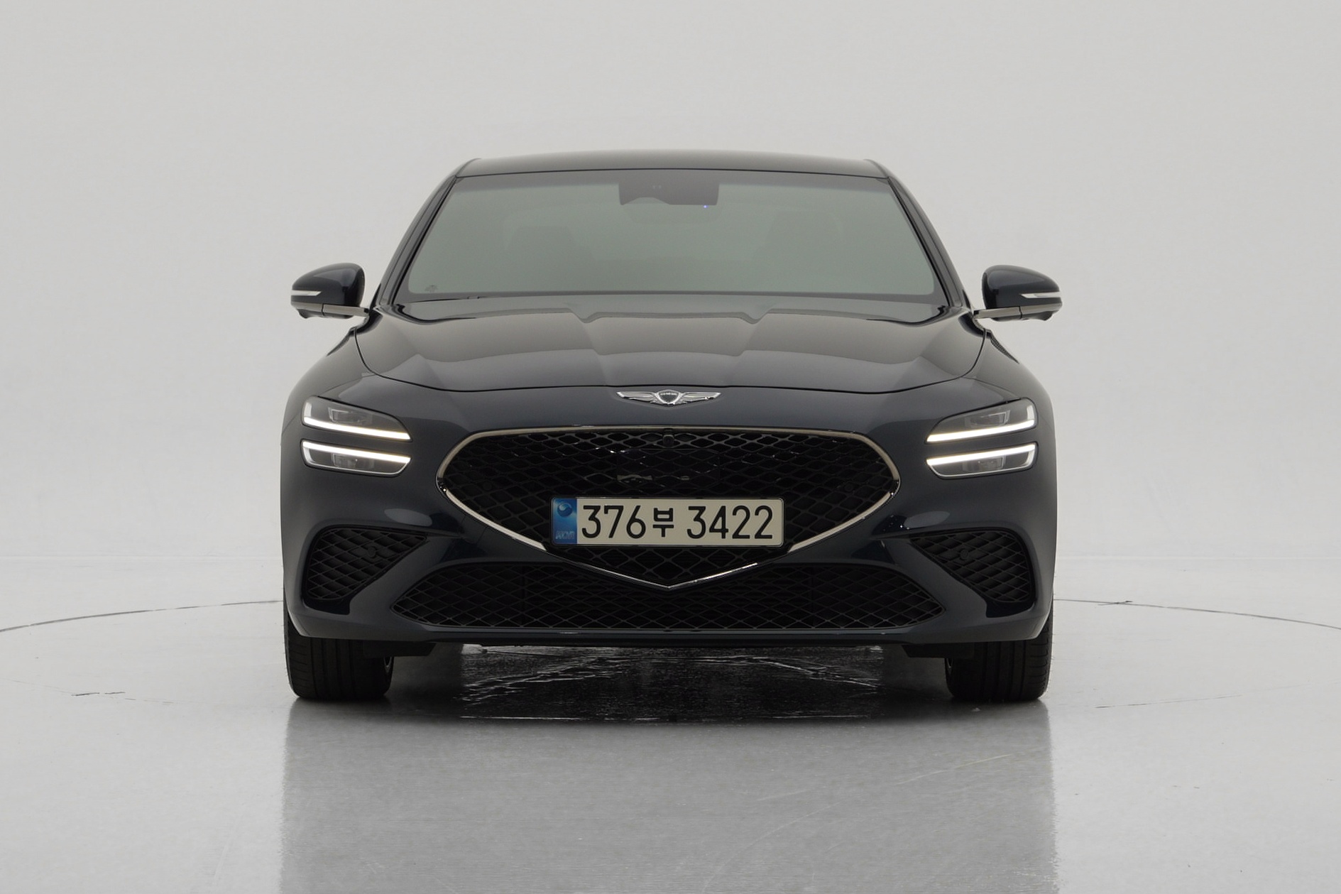 Genesis G70 Бензин 2.0T 4WD
