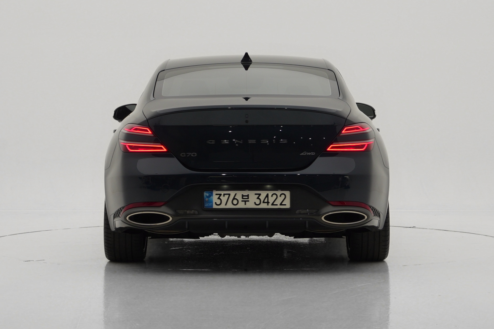 Genesis G70 Бензин 2.0T 4WD