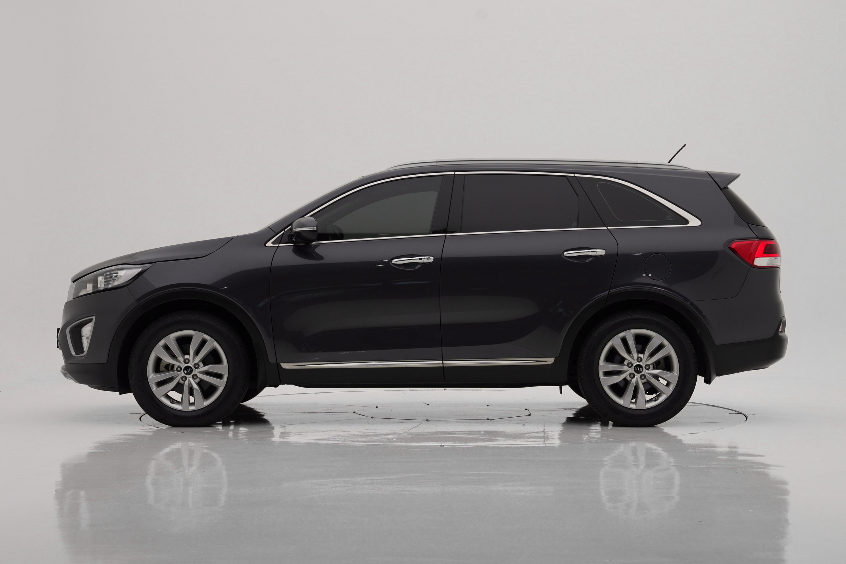 Kia Sorento Prestige 5 мест