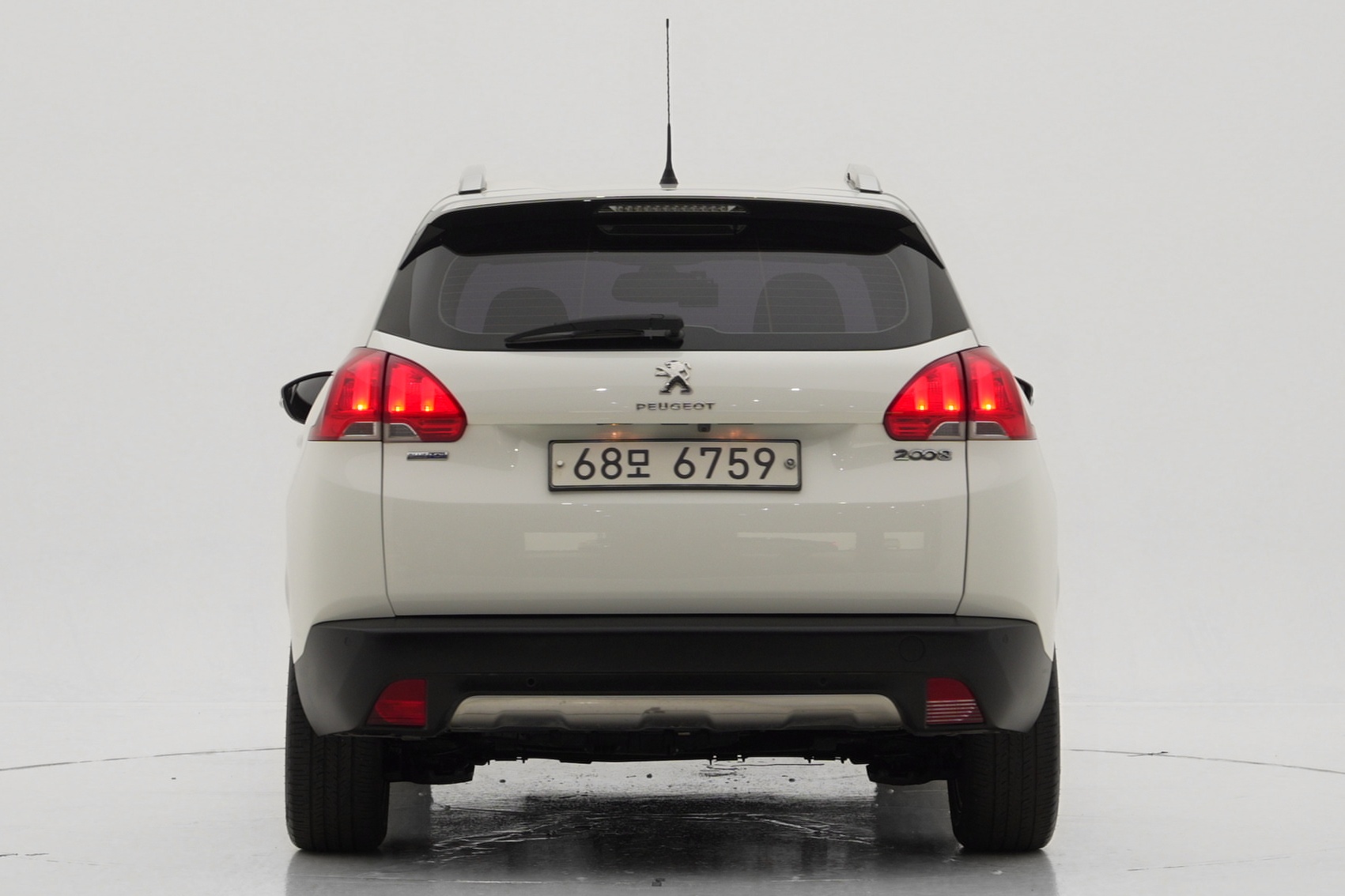 Peugeot 2008 1.6 BlueHDi Feline