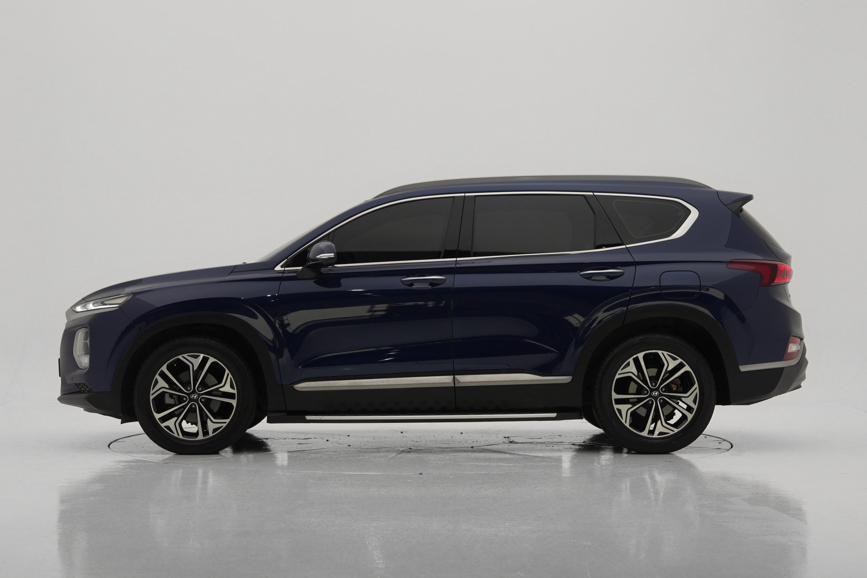 Hyundai Santa Fe Prestige 7 мест