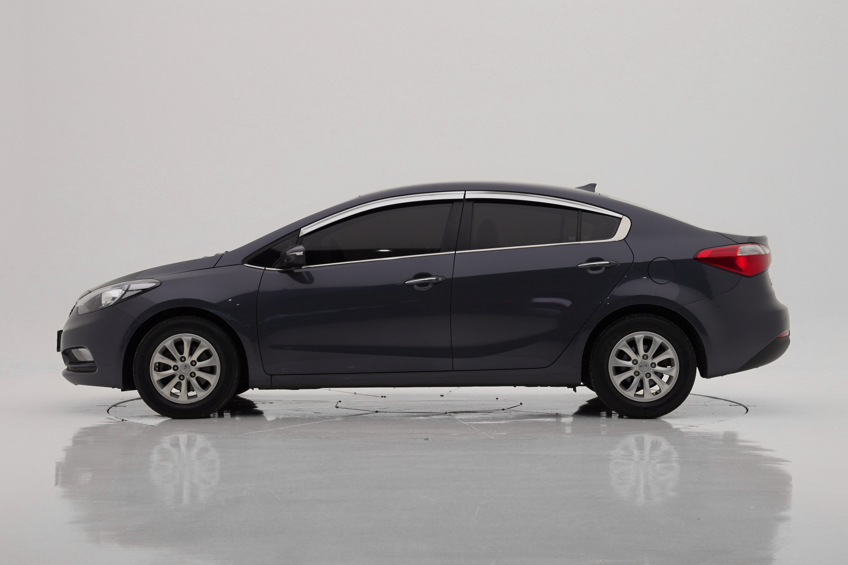 Kia K3 Luxury