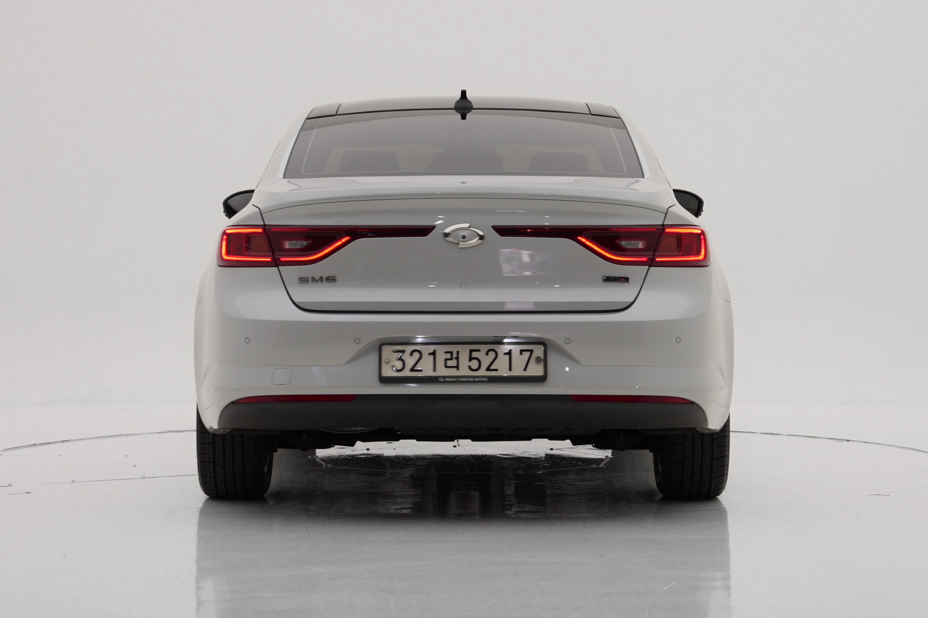 Renault Korea SM6 2.0 GDe LE