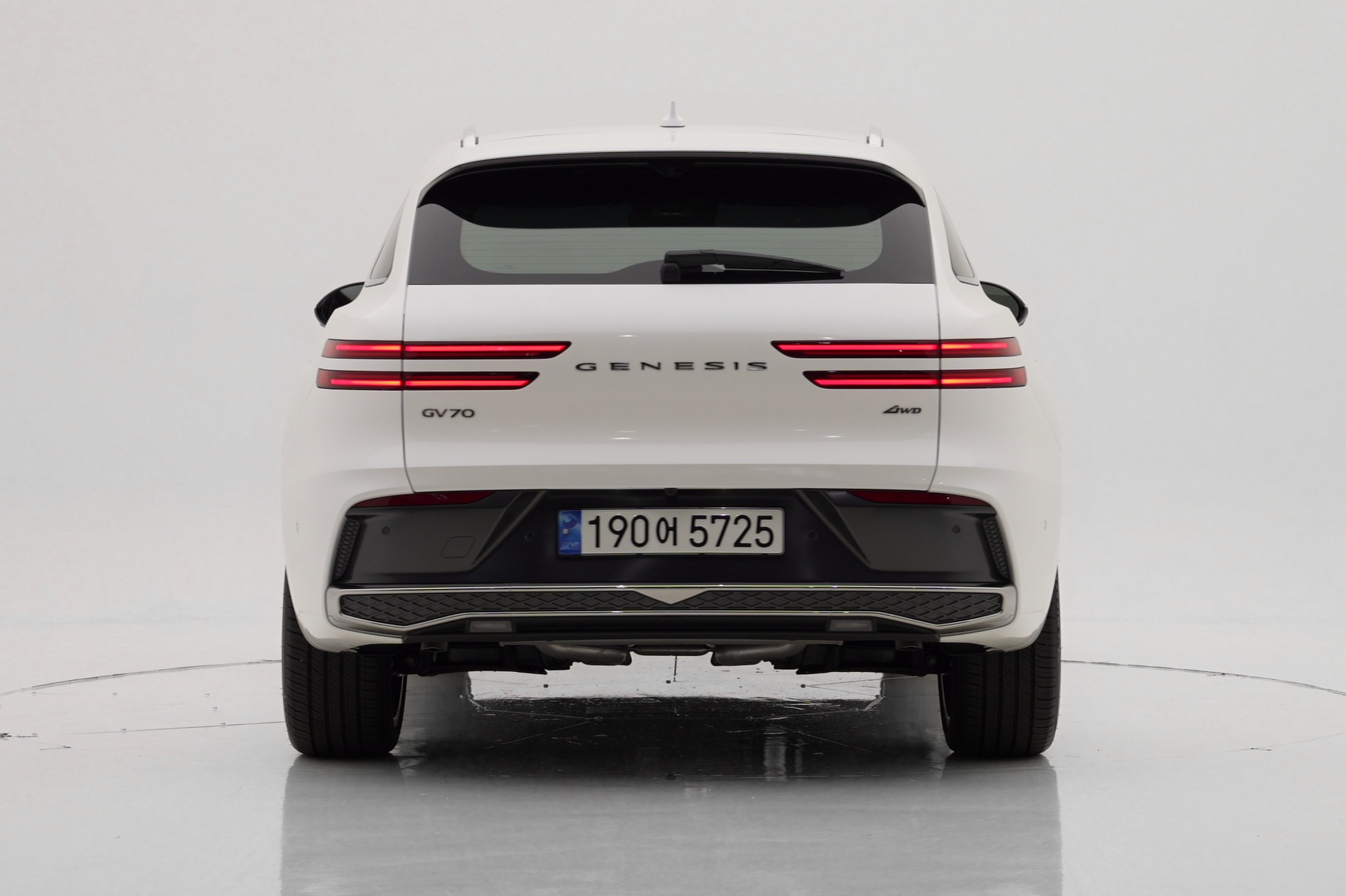 Genesis GV70 2.5T Бензин AWD