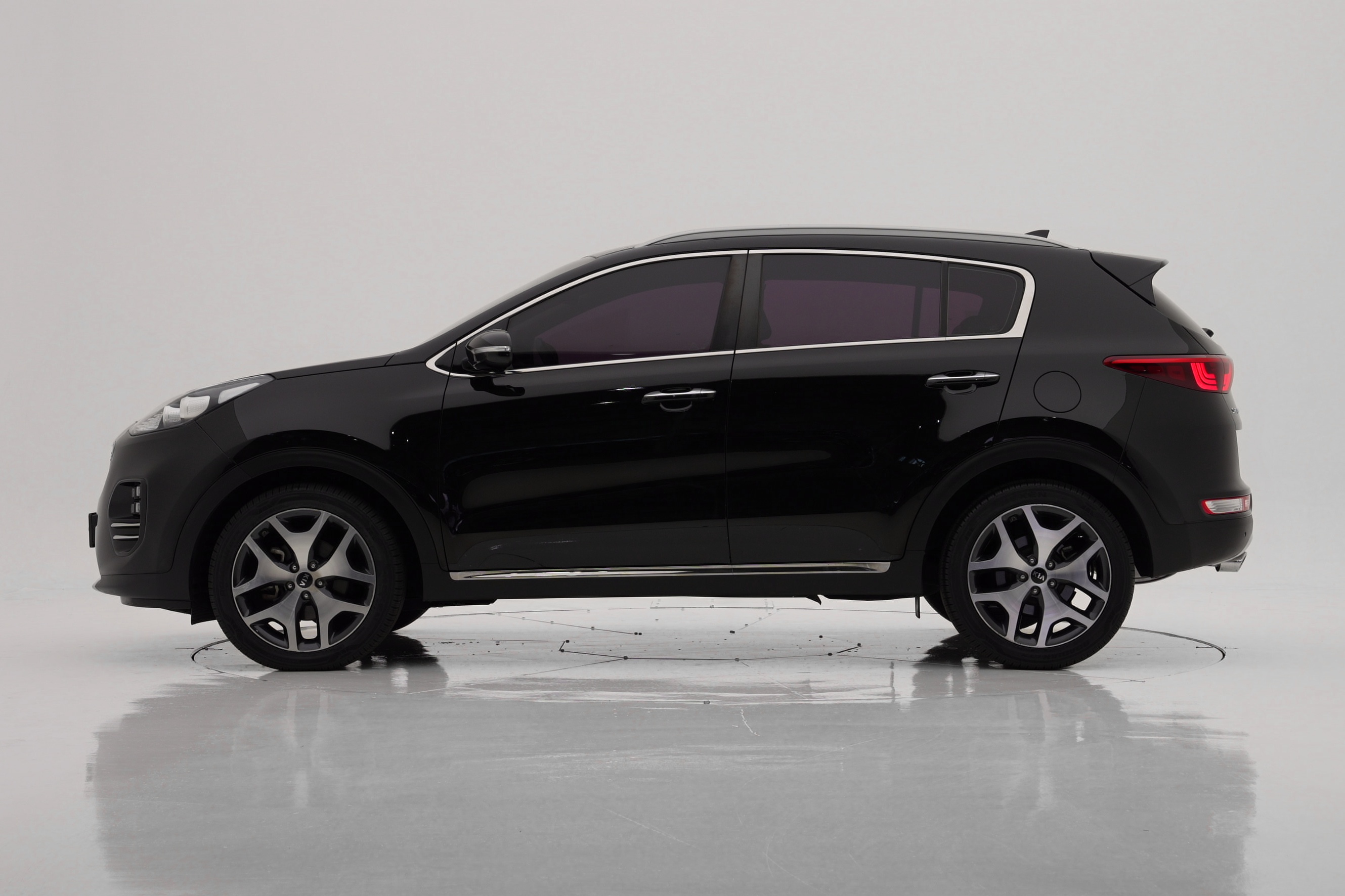 Kia Sportage Дизель 2.0 2WD Noblesse