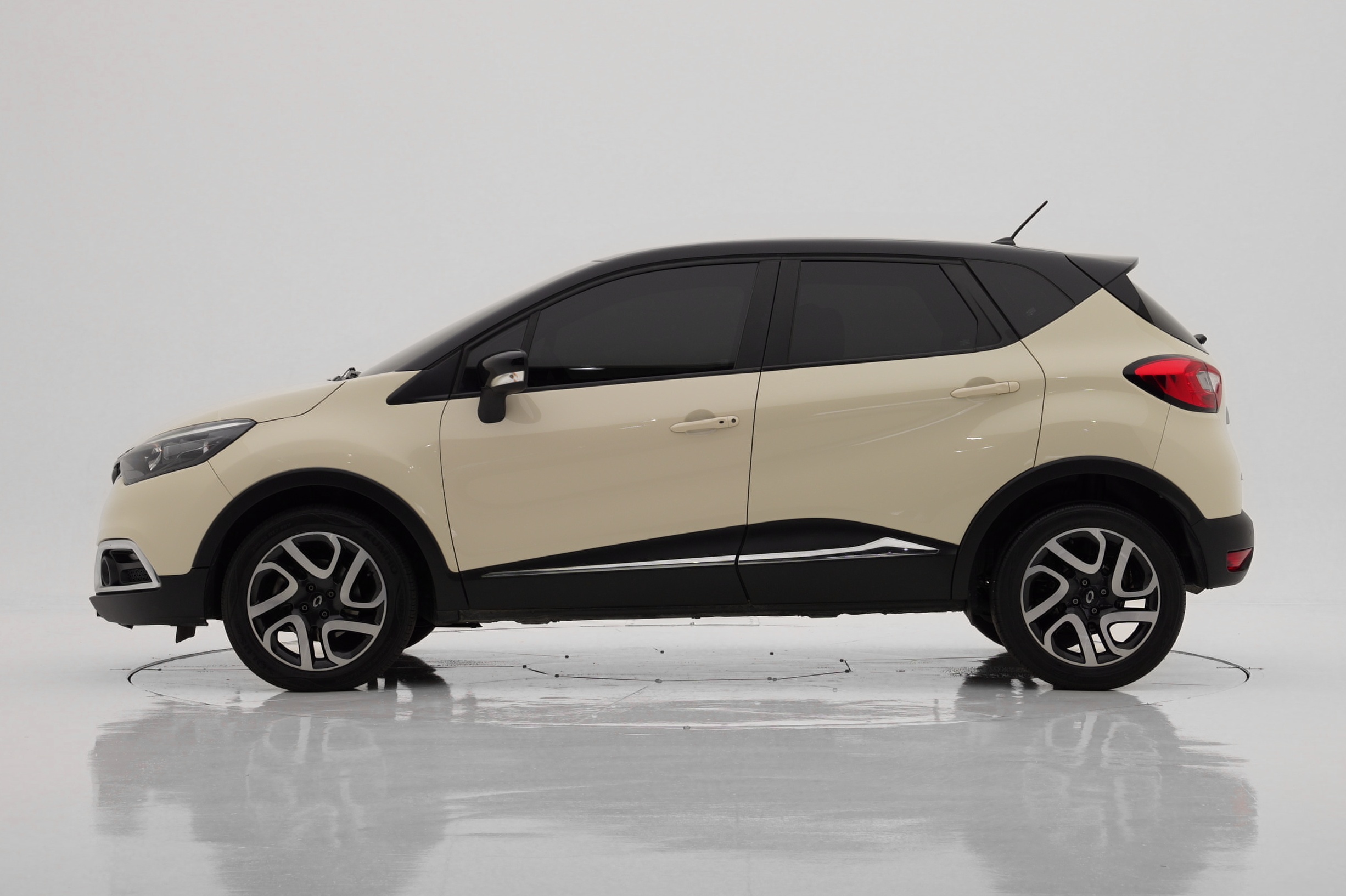 Renault Korea QM3 LE