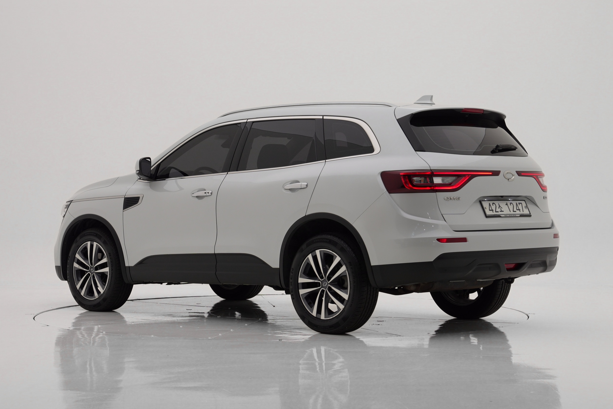 Renault Korea QM6 Бензин 2WD RE