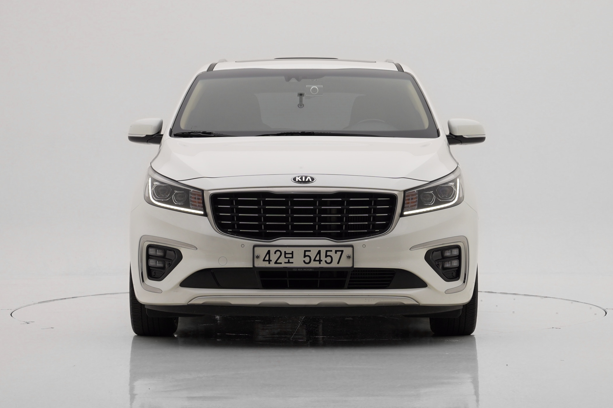 Kia Carnival Дизель 9 мест Prestige