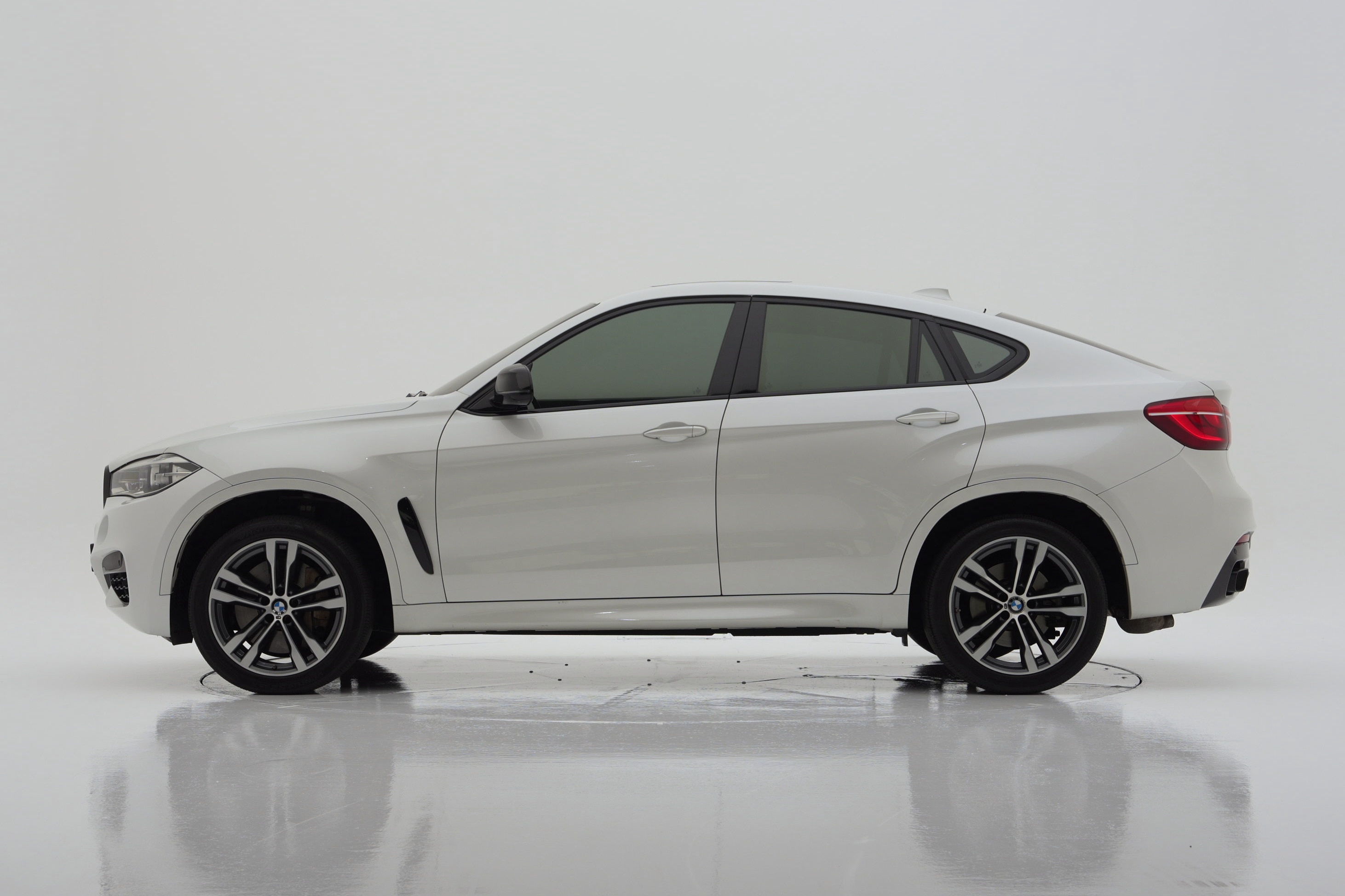 BMW BMW X6 (F16) M50d