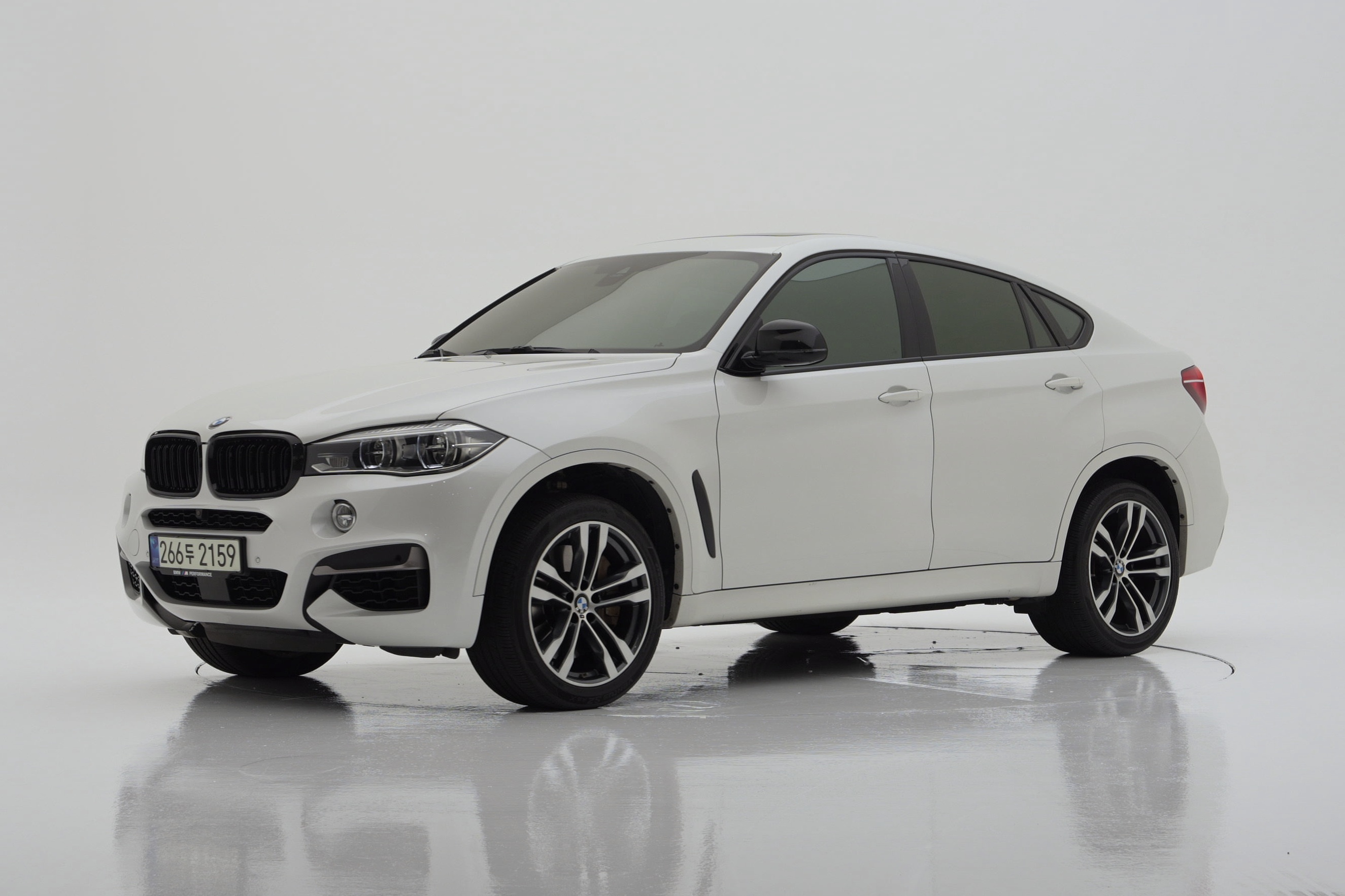 BMW BMW X6 (F16) M50d