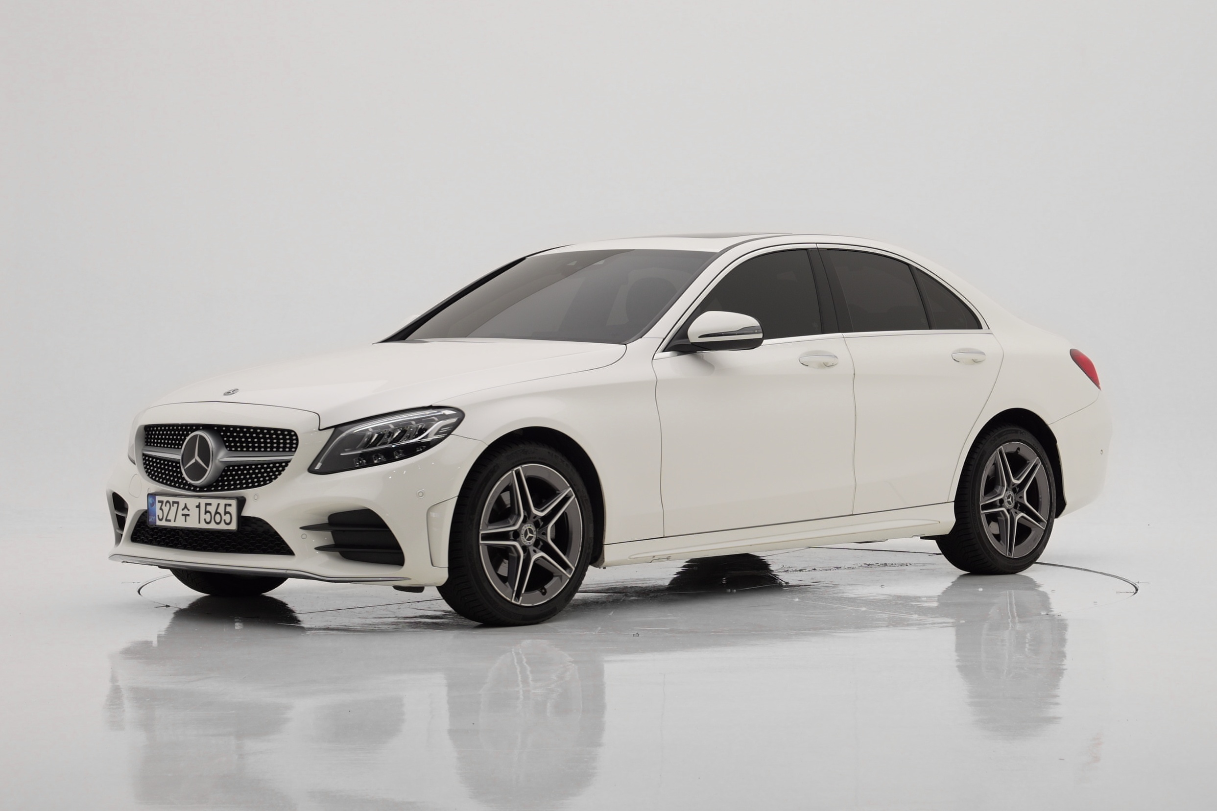 Mercedes-Benz C-Class C200 AMG Line