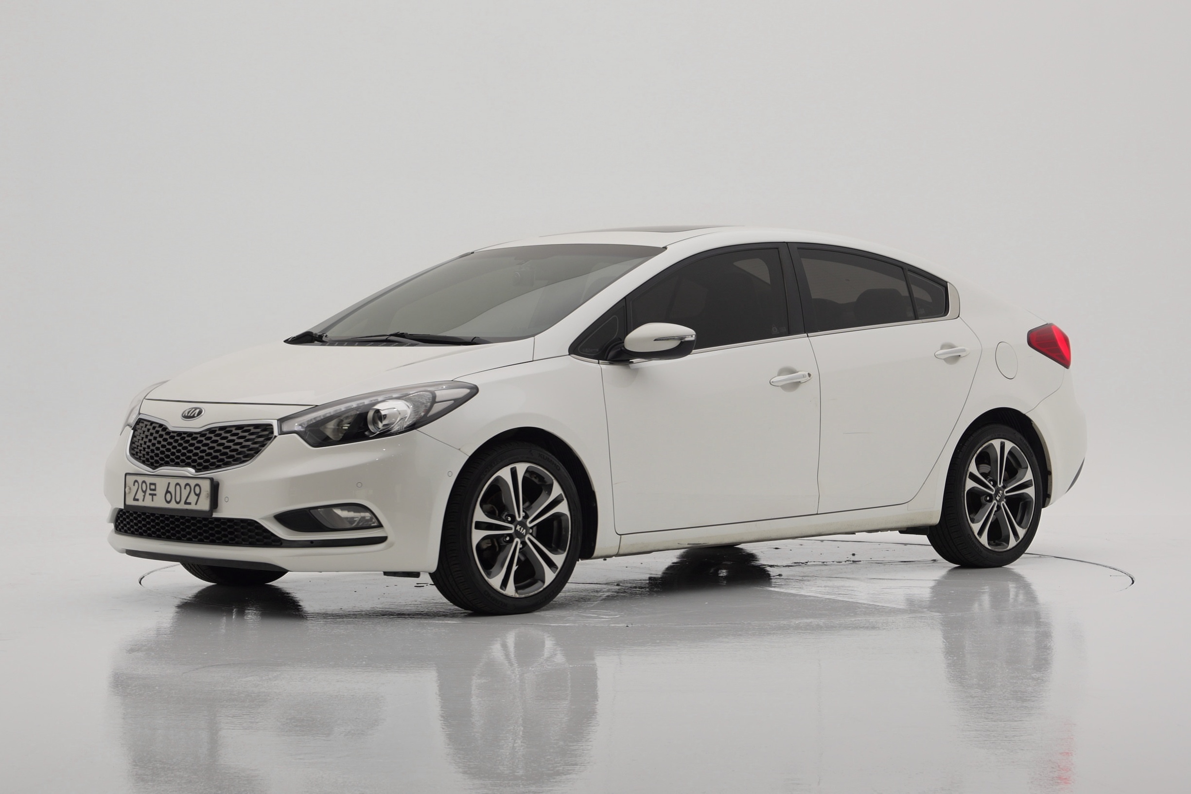 Kia K3 Noblesse