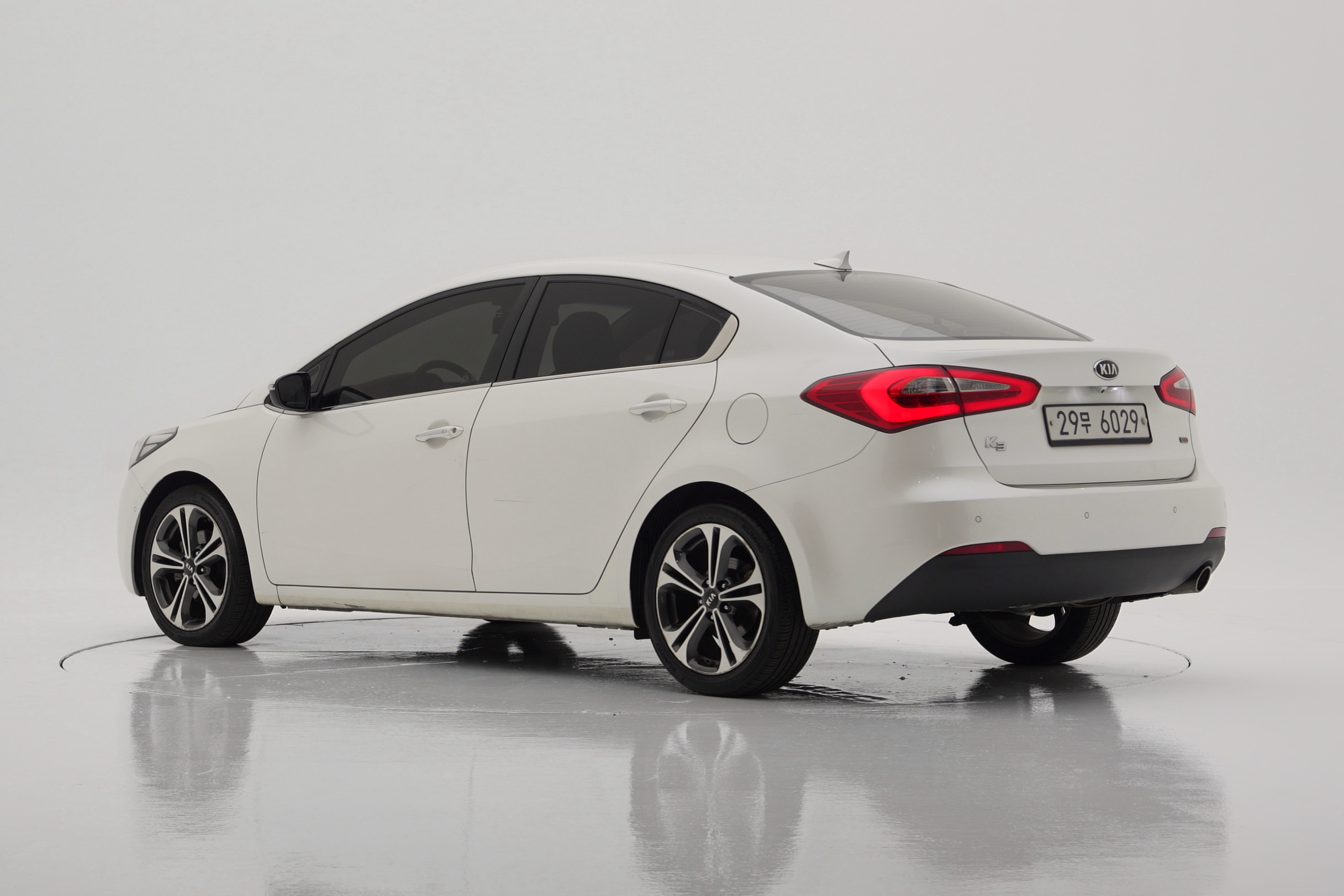 Kia K3 Noblesse