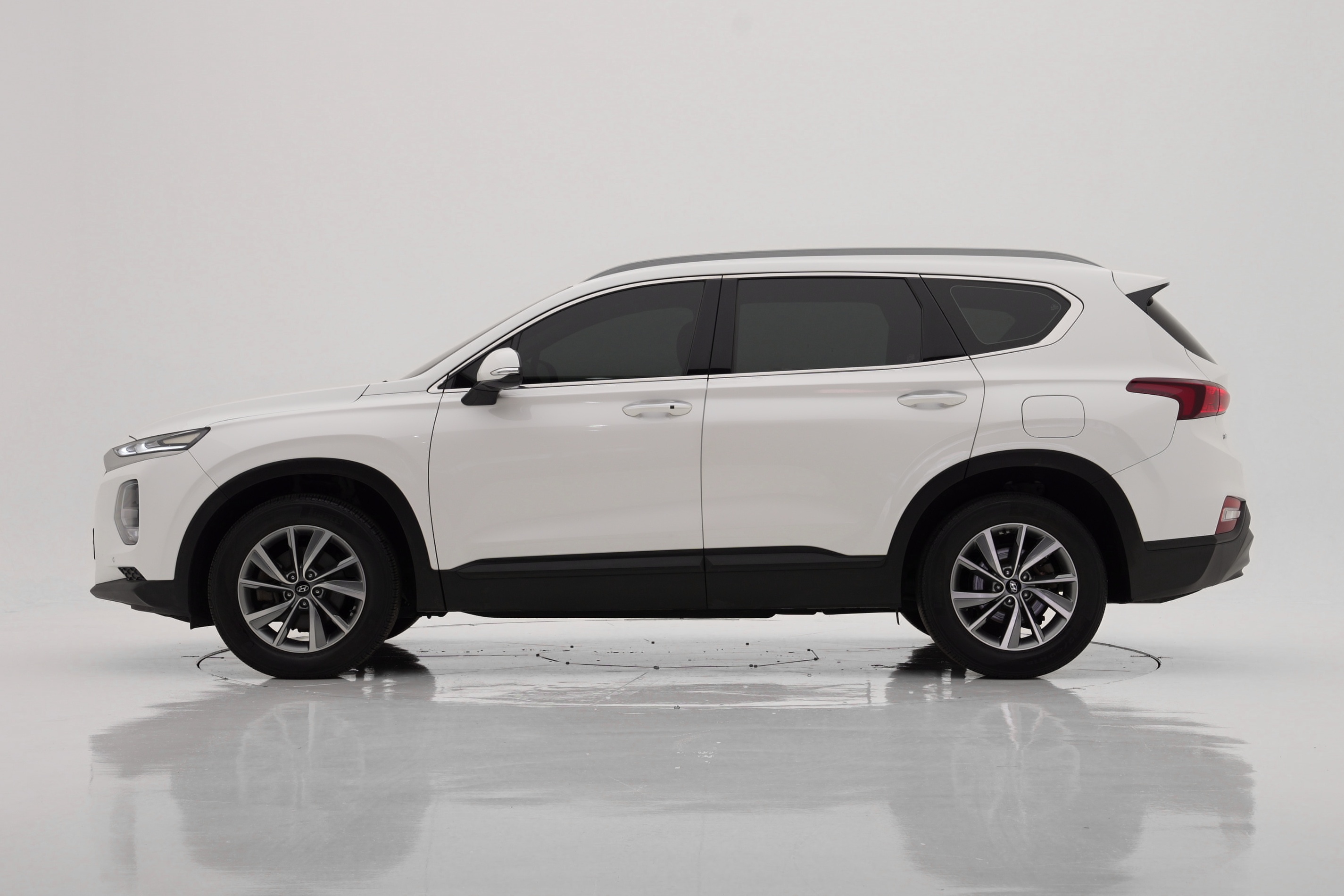 Hyundai Santa Fe Exclusive 5 мест
