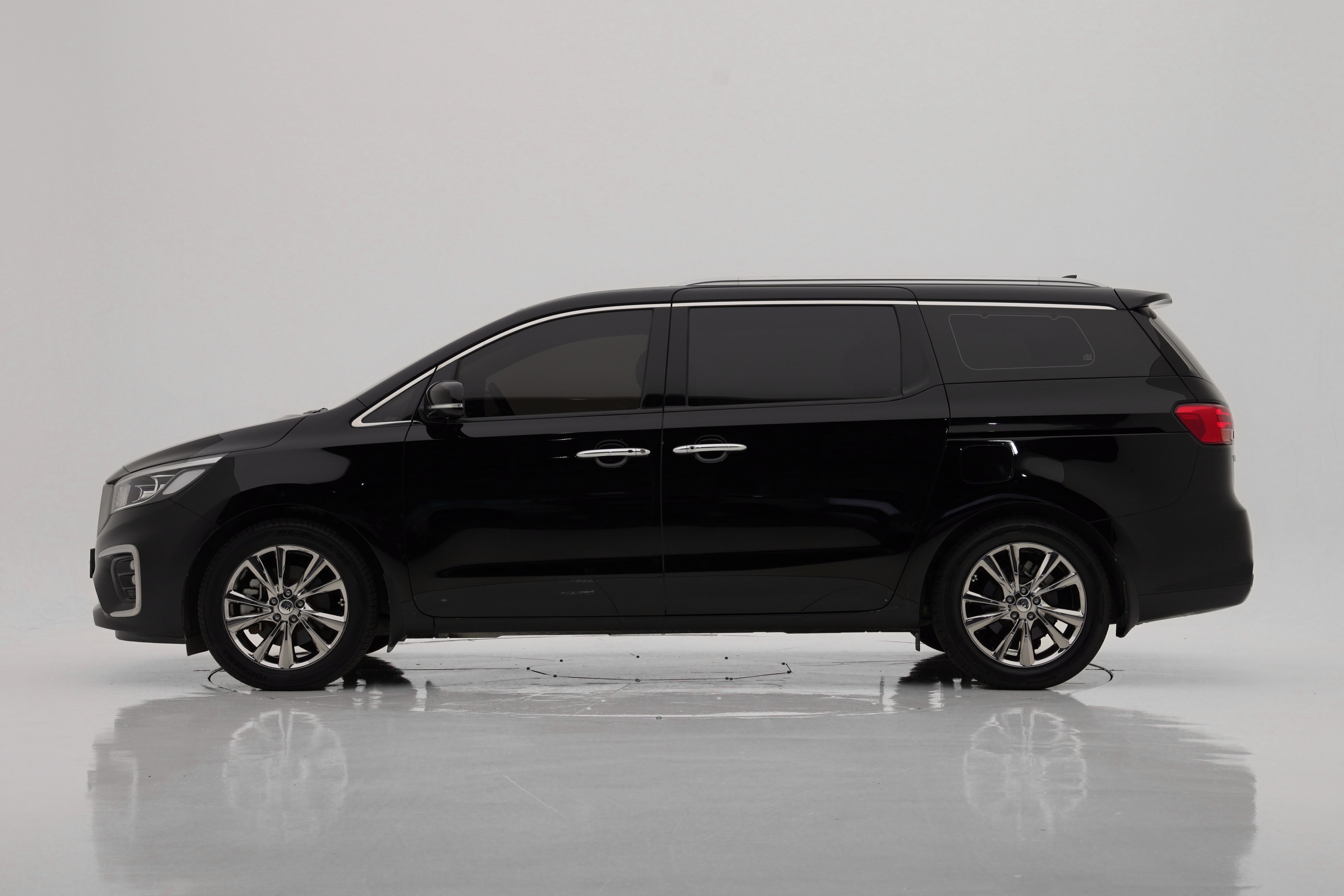Kia Carnival VIP