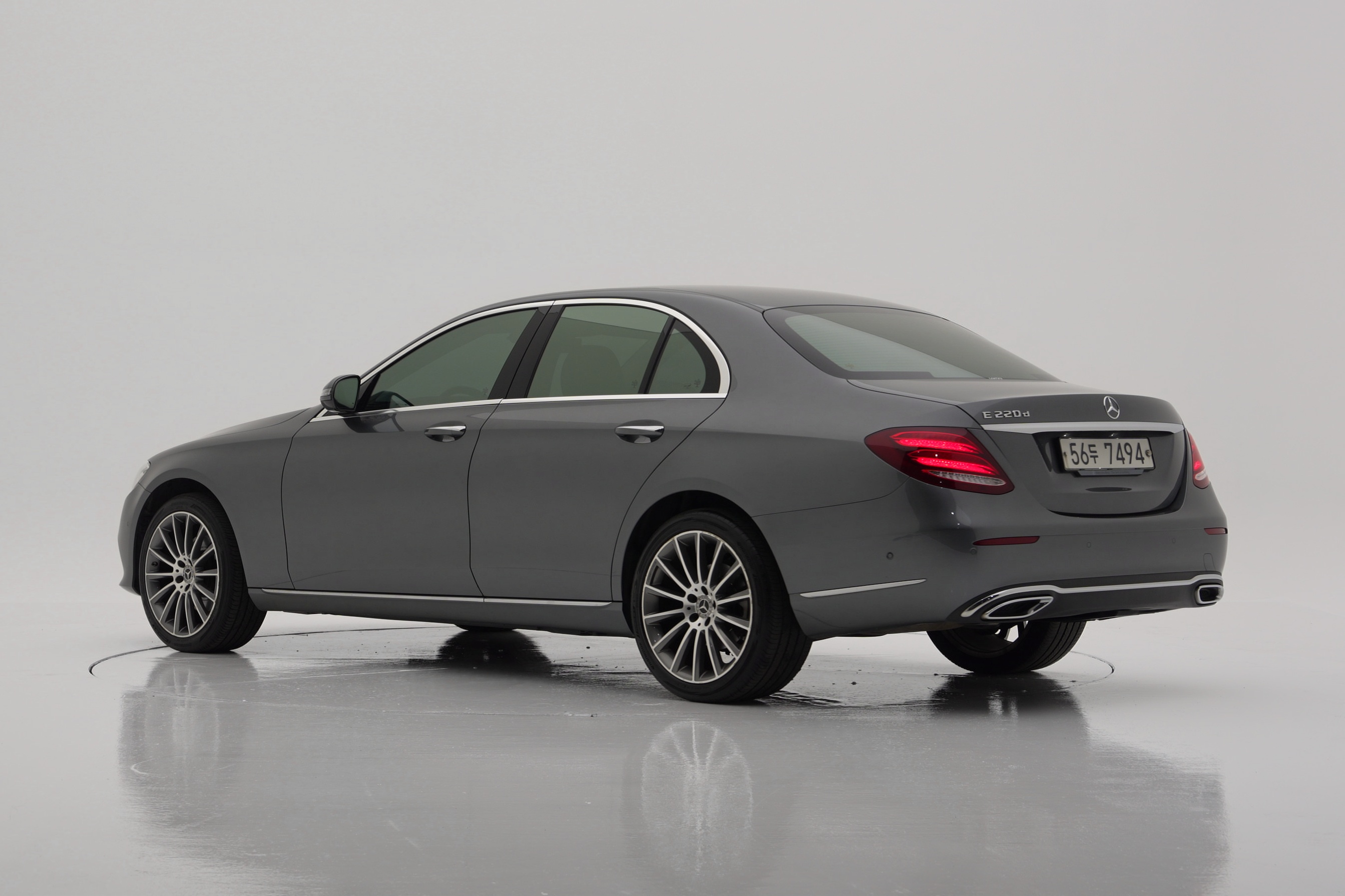 Mercedes-Benz E-Class E220d Exclusive