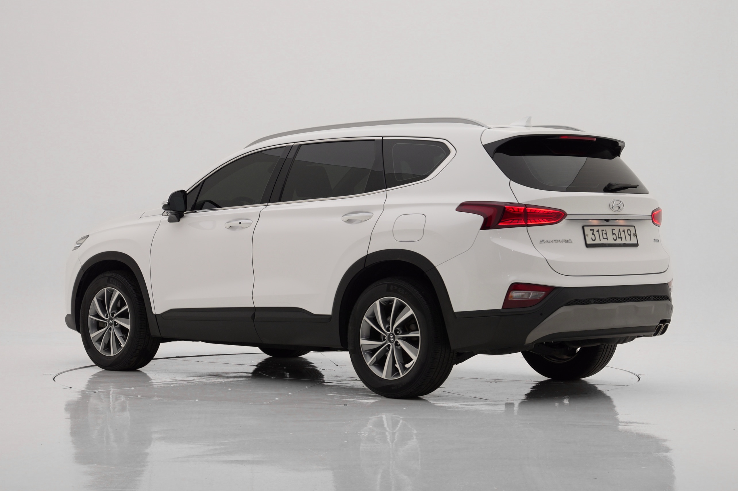 Hyundai Santa Fe Exclusive 5 мест
