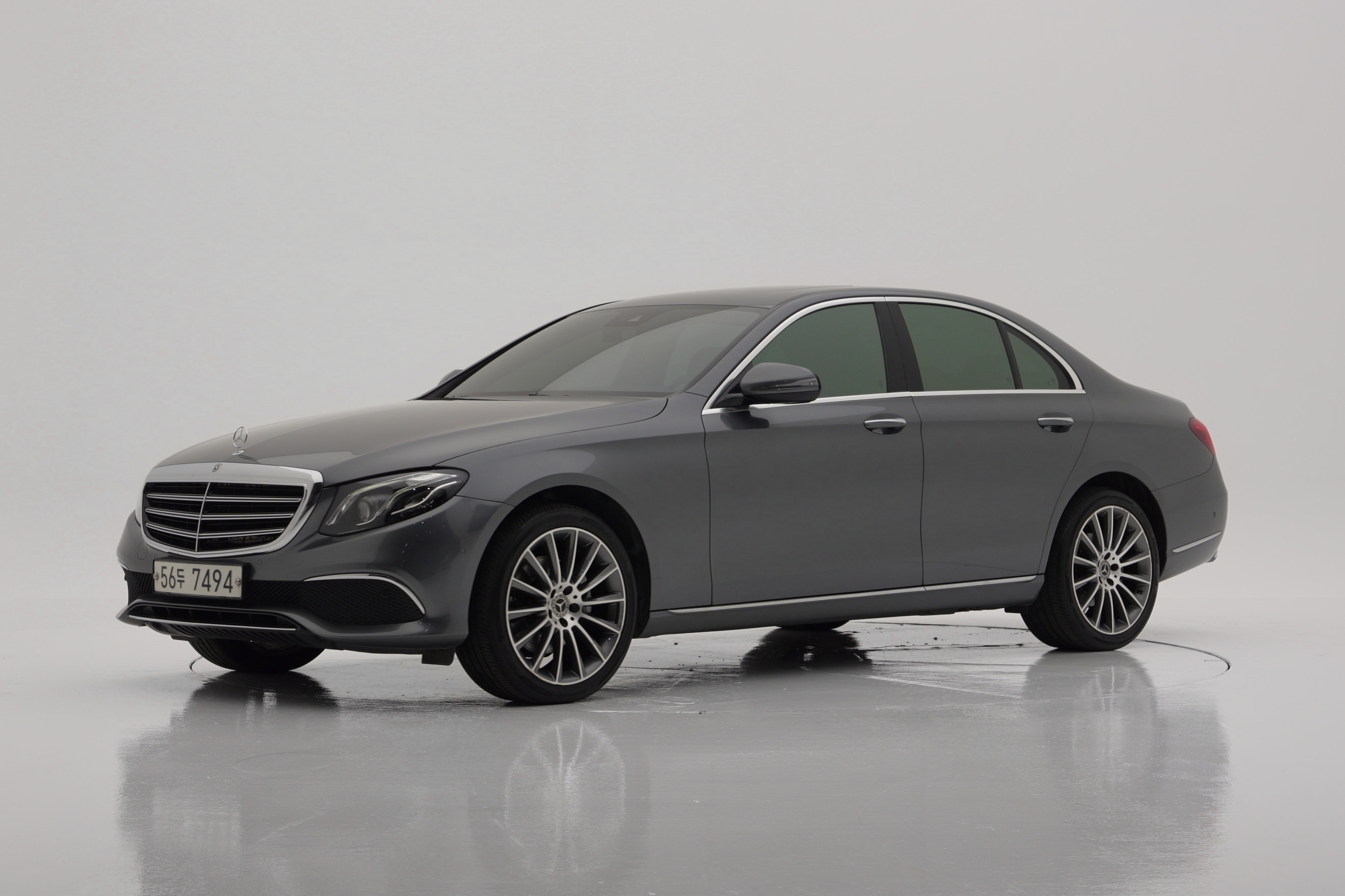Mercedes-Benz E-Class E220d Exclusive