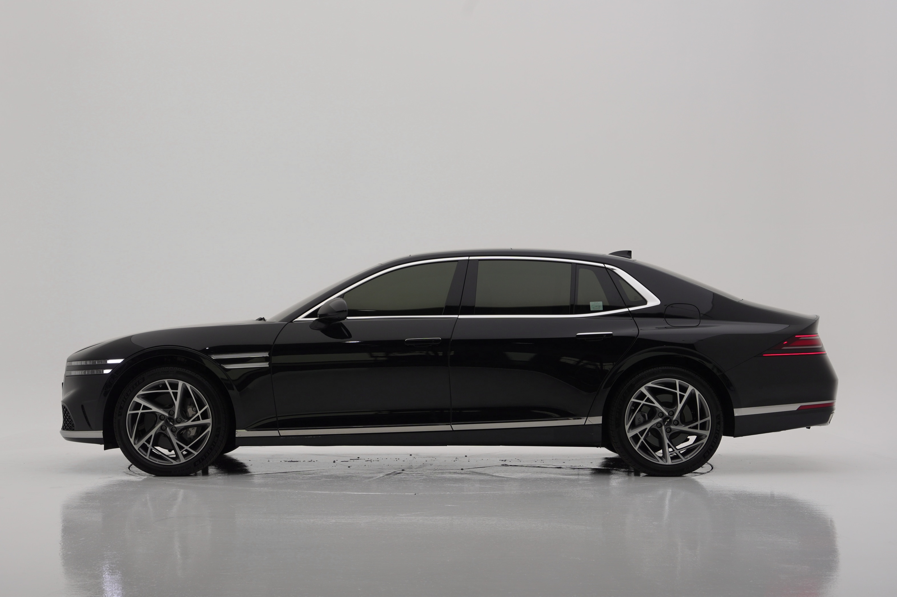 Genesis G90 3.5T Бензин AWD