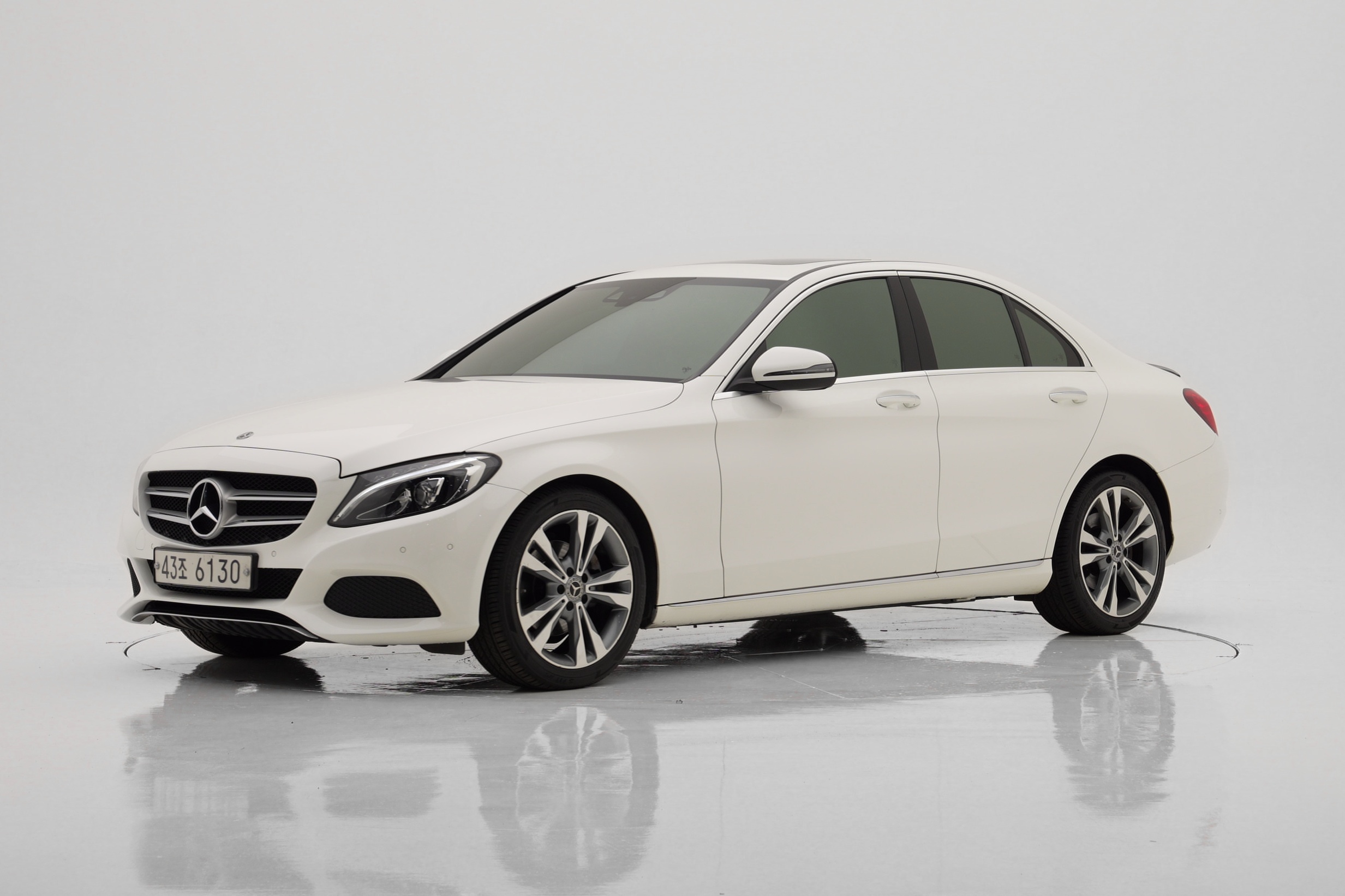 Mercedes-Benz C-Class C200 Avantgarde