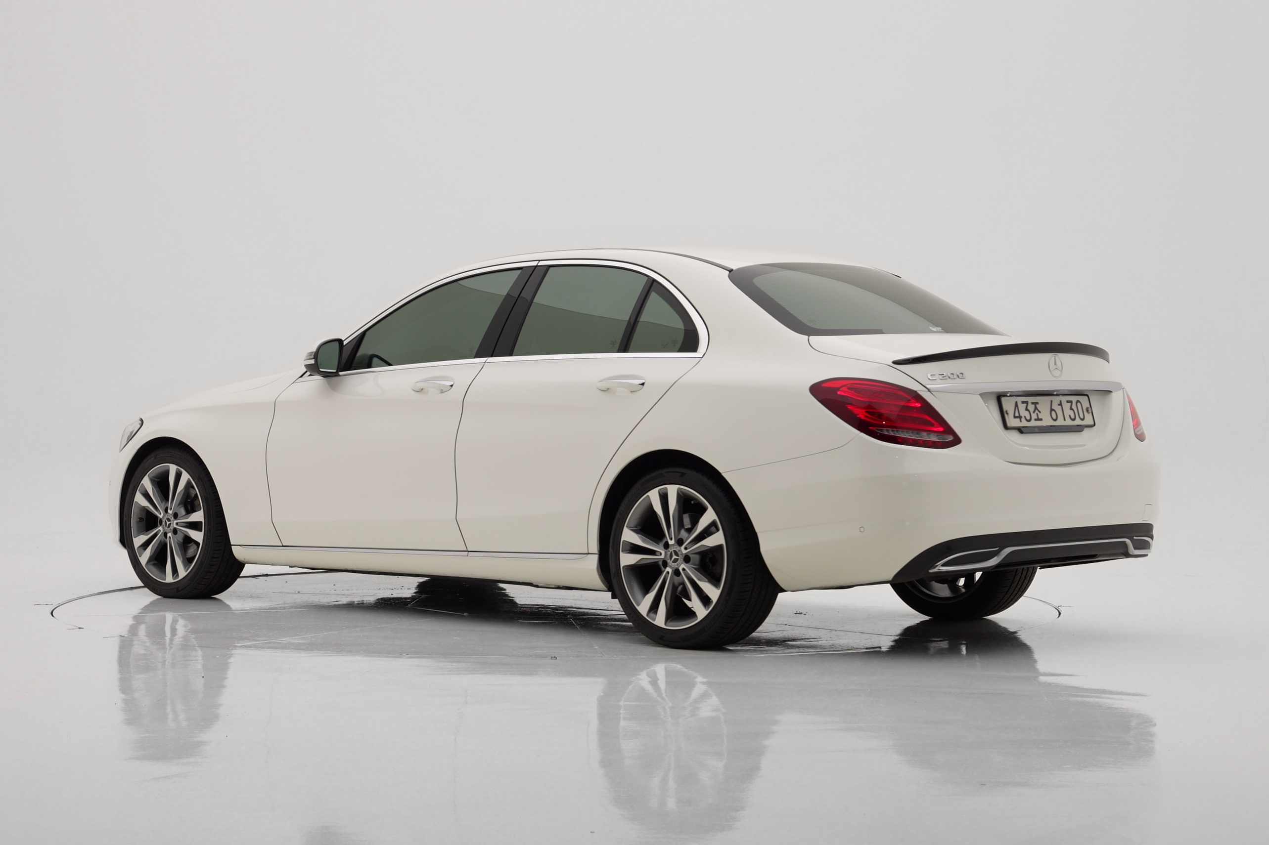 Mercedes-Benz C-Class C200 Avantgarde