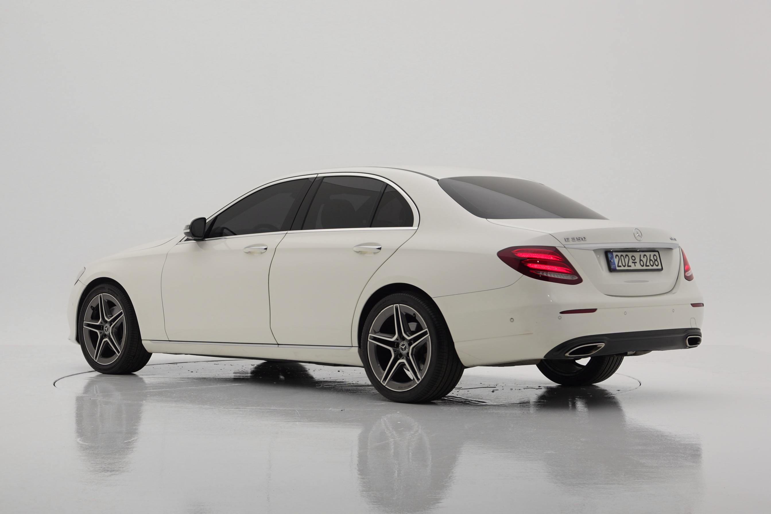 Mercedes-Benz E-Class E250 Avantgarde