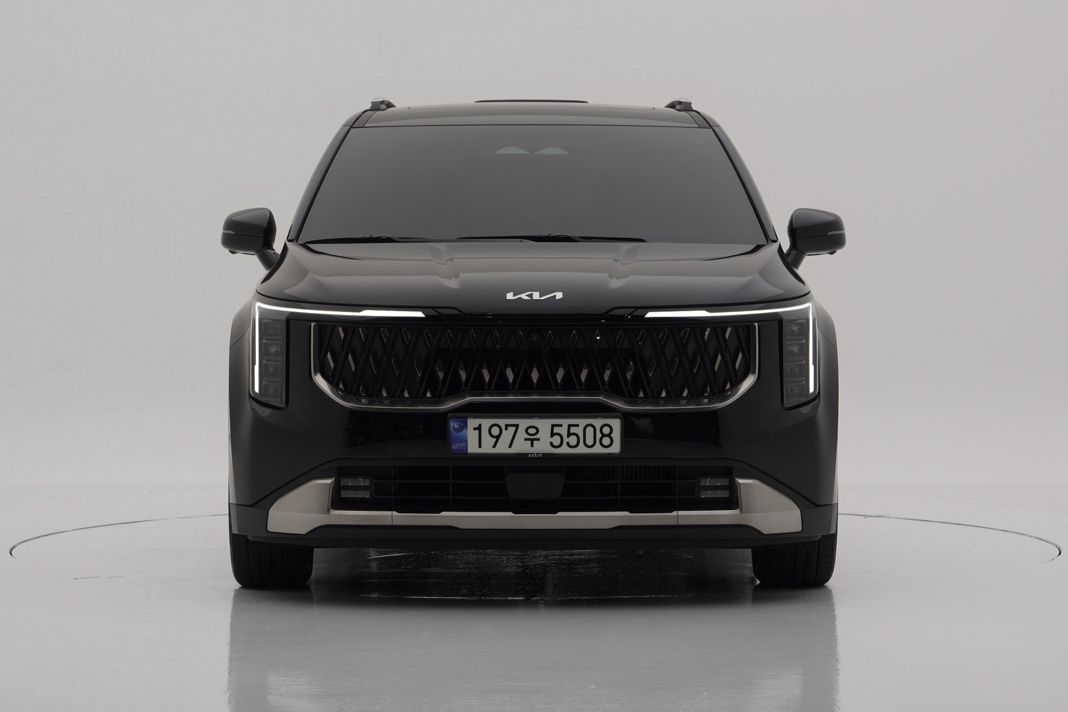 Kia Carnival Signature