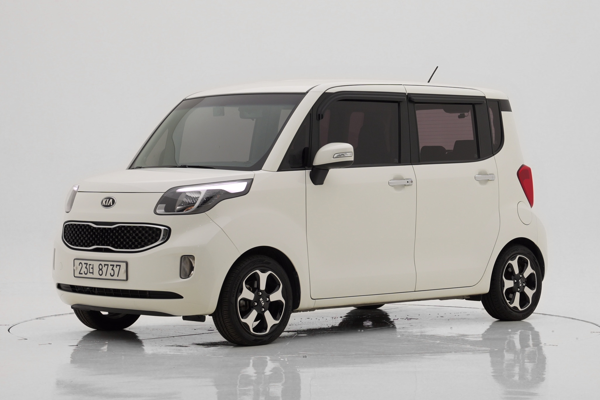 Kia Ray 1.0 Турбо Prestige