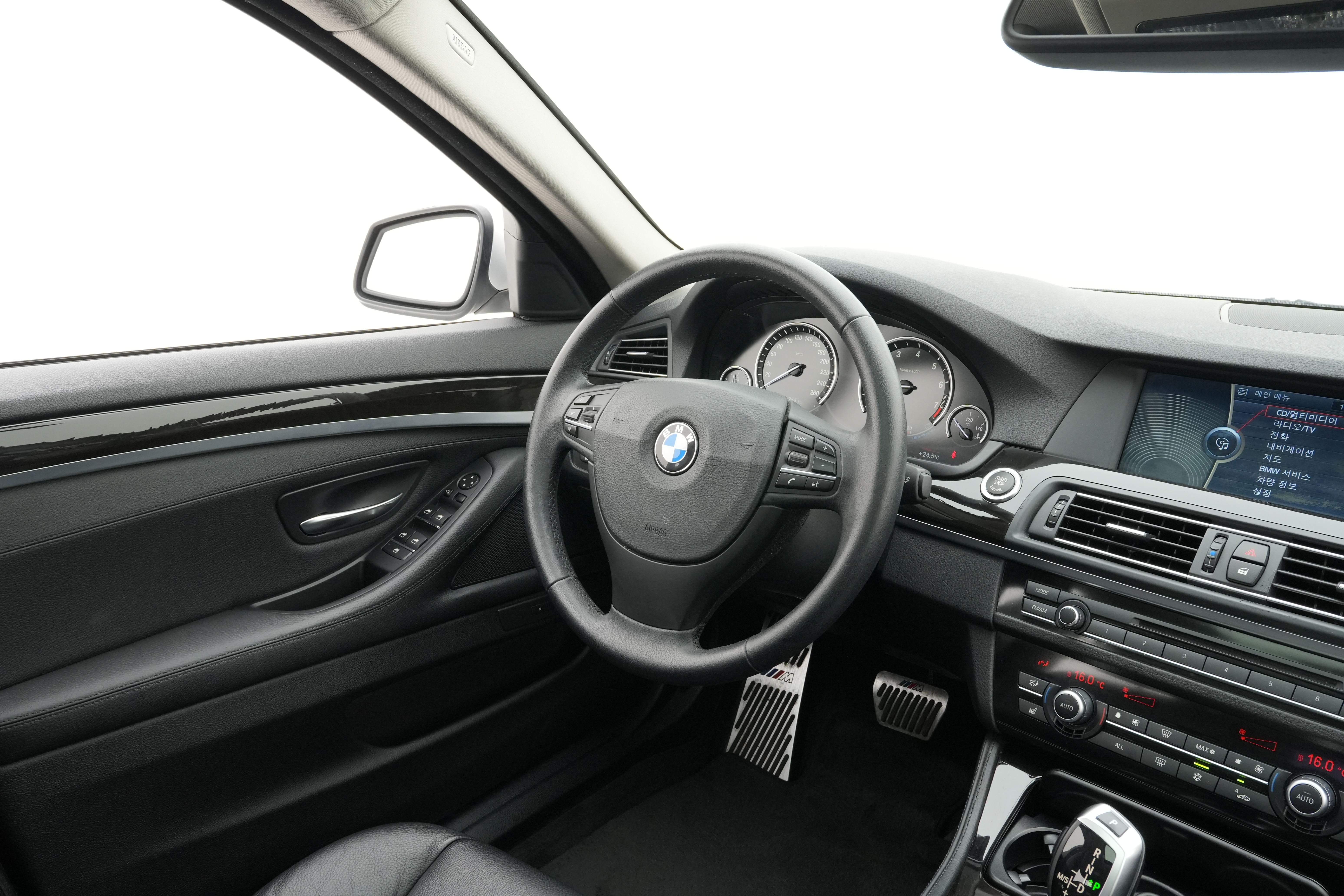 interior colour