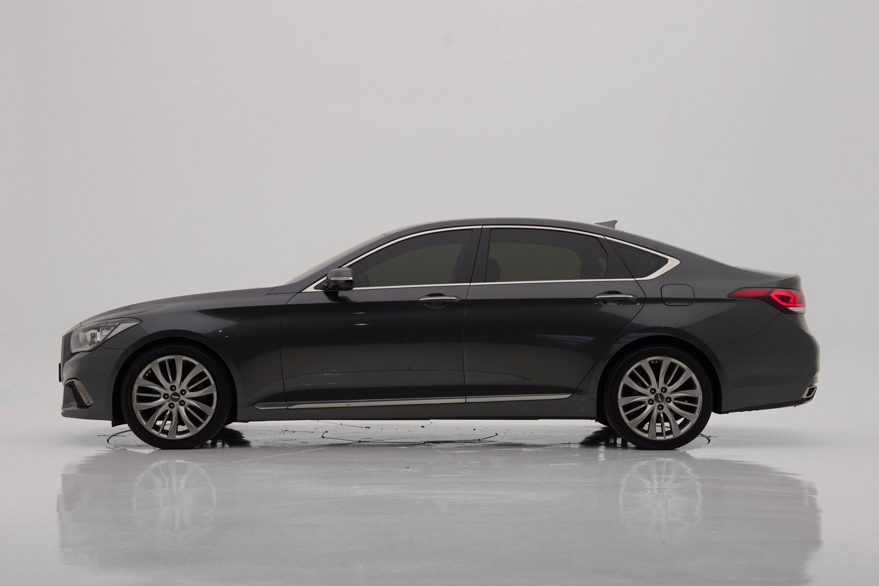 Genesis G80 Premium Luxury