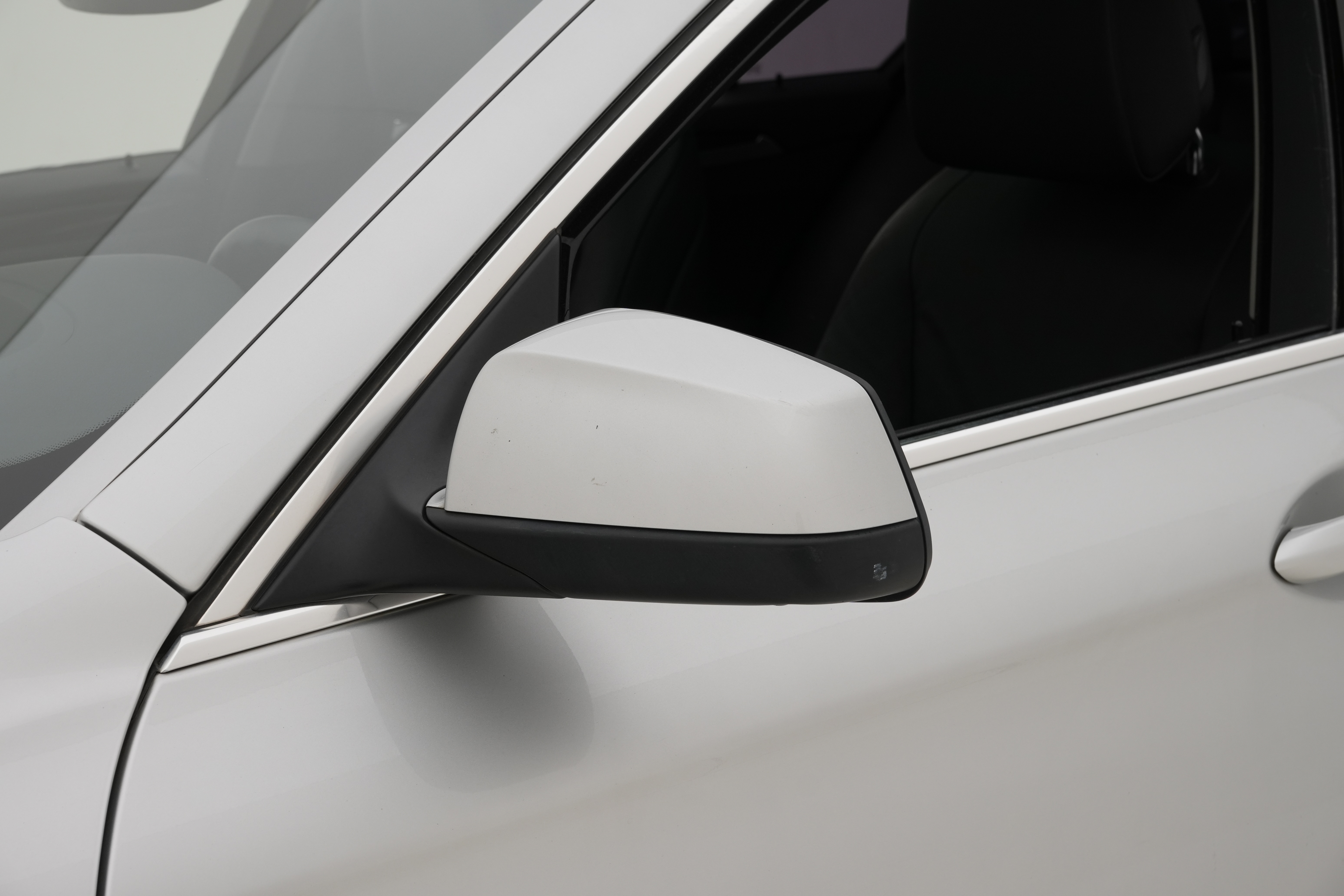 Exterior 10