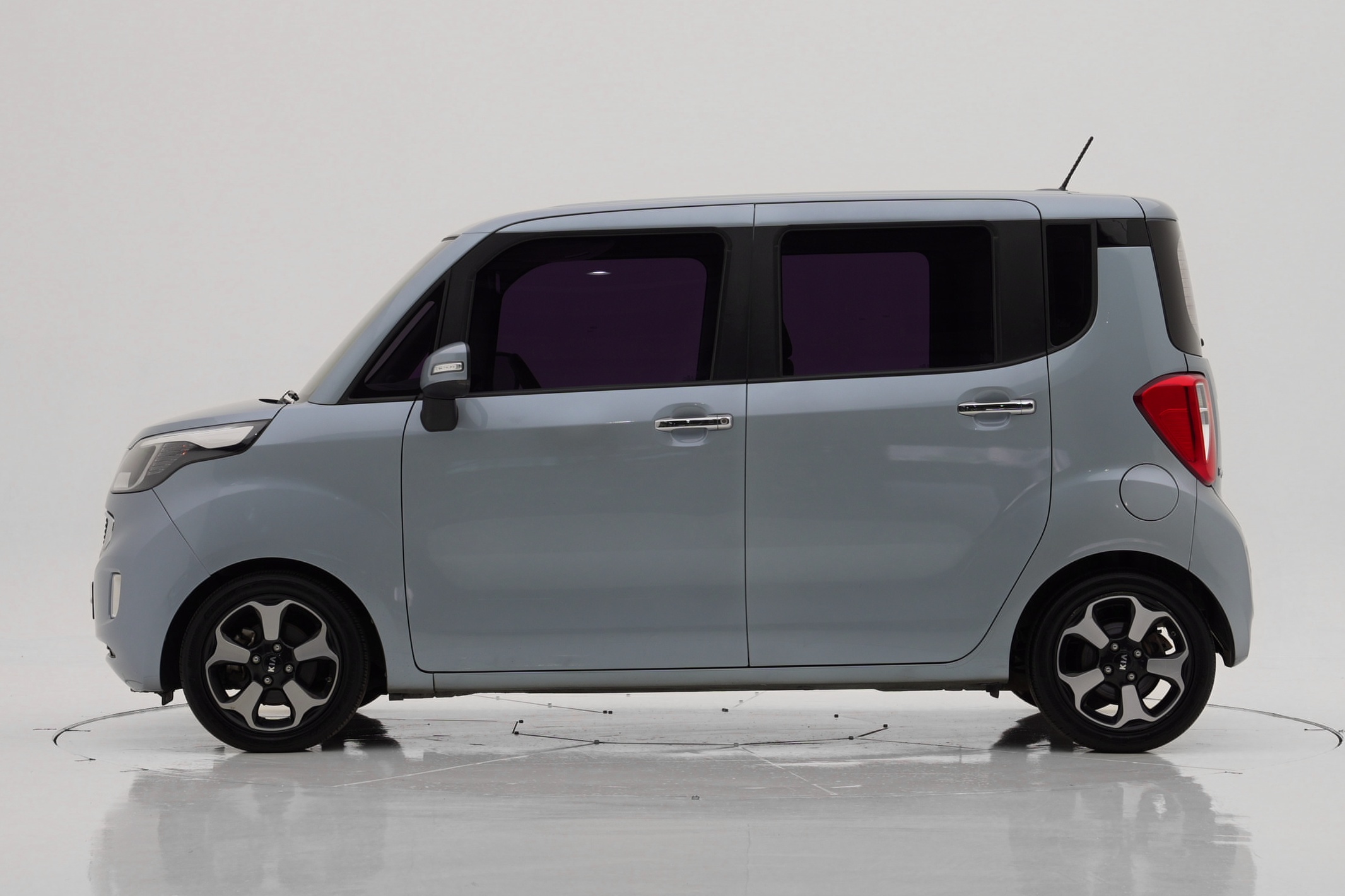 Kia Ray 1.0 Турбо Prestige