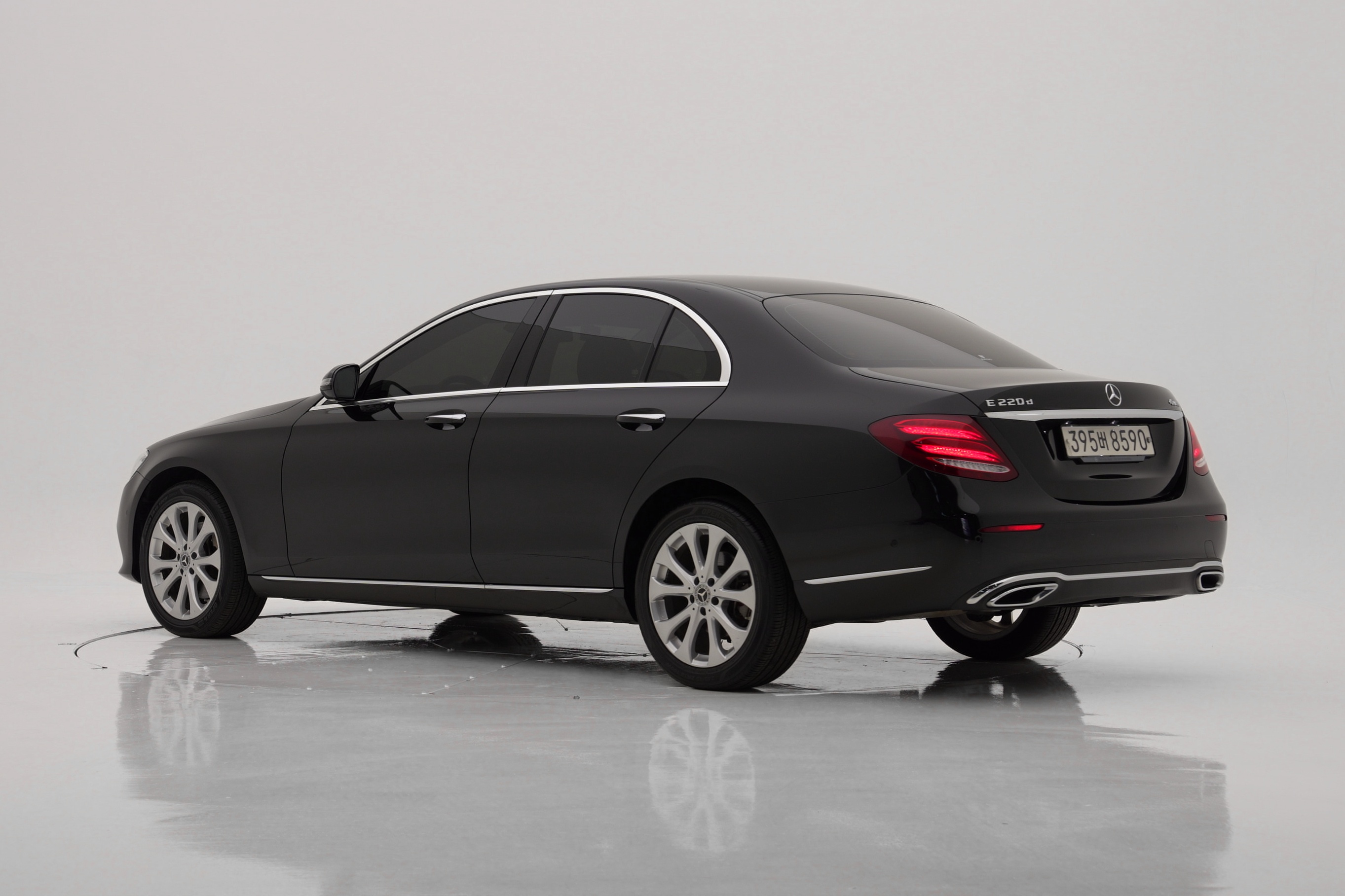 Mercedes-Benz E-Class E220d 4MATIC Exclusive