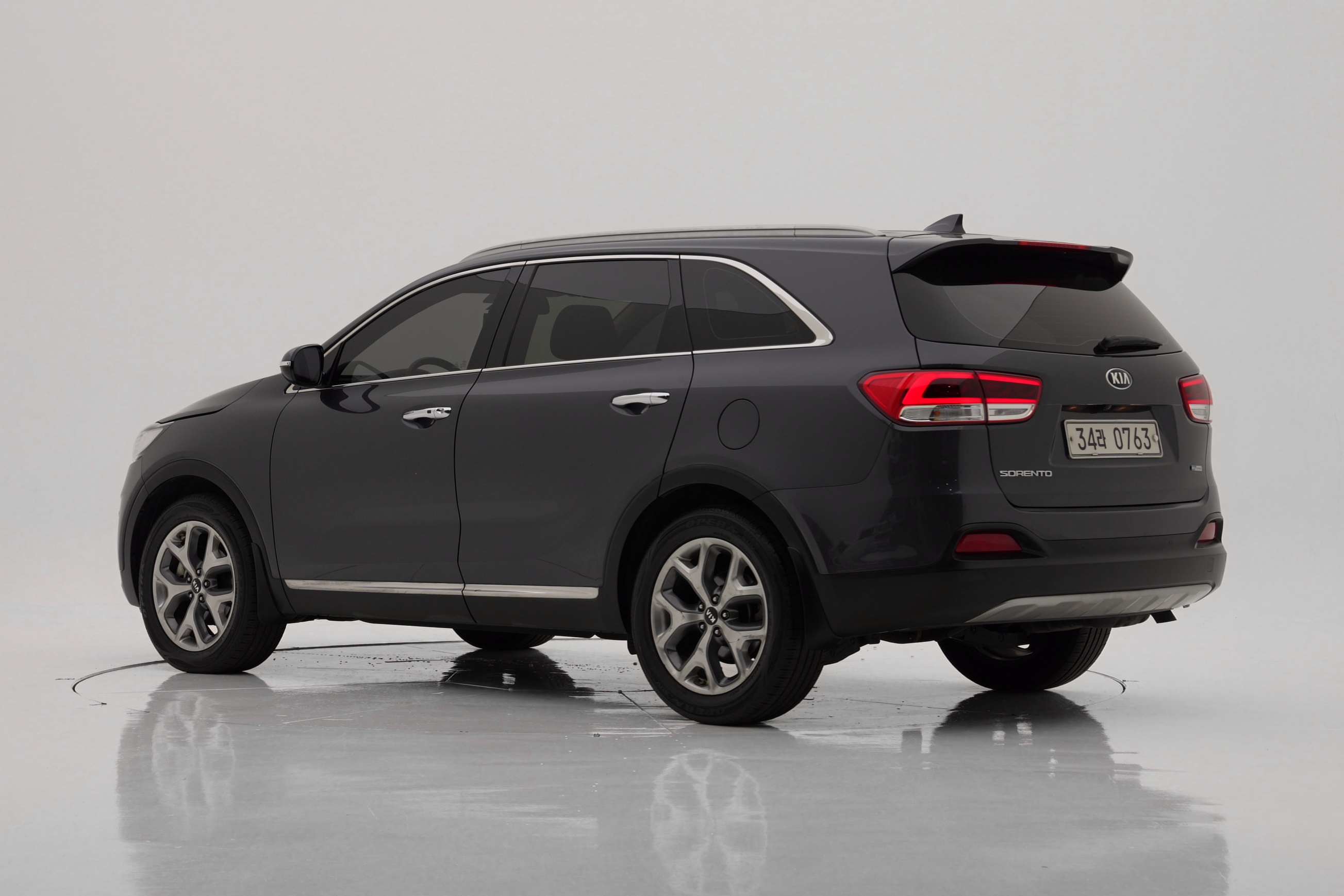 Kia Sorento Prestige 5 мест