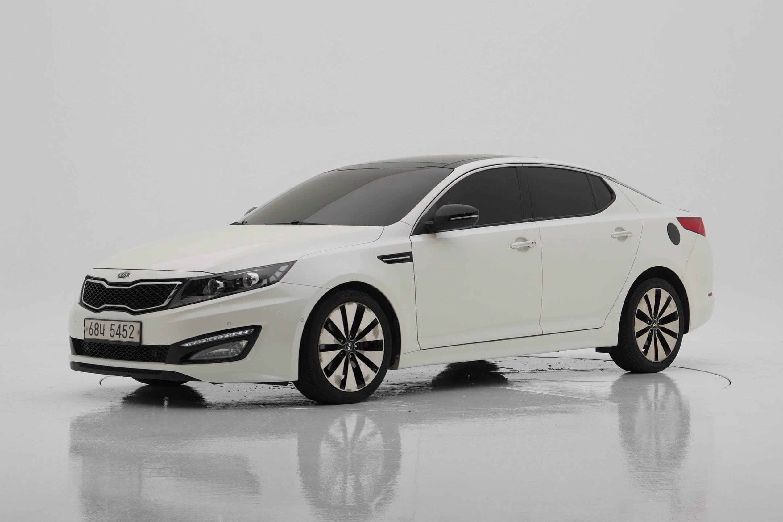 Kia K5 2.0 Турбо GDI Noblesse