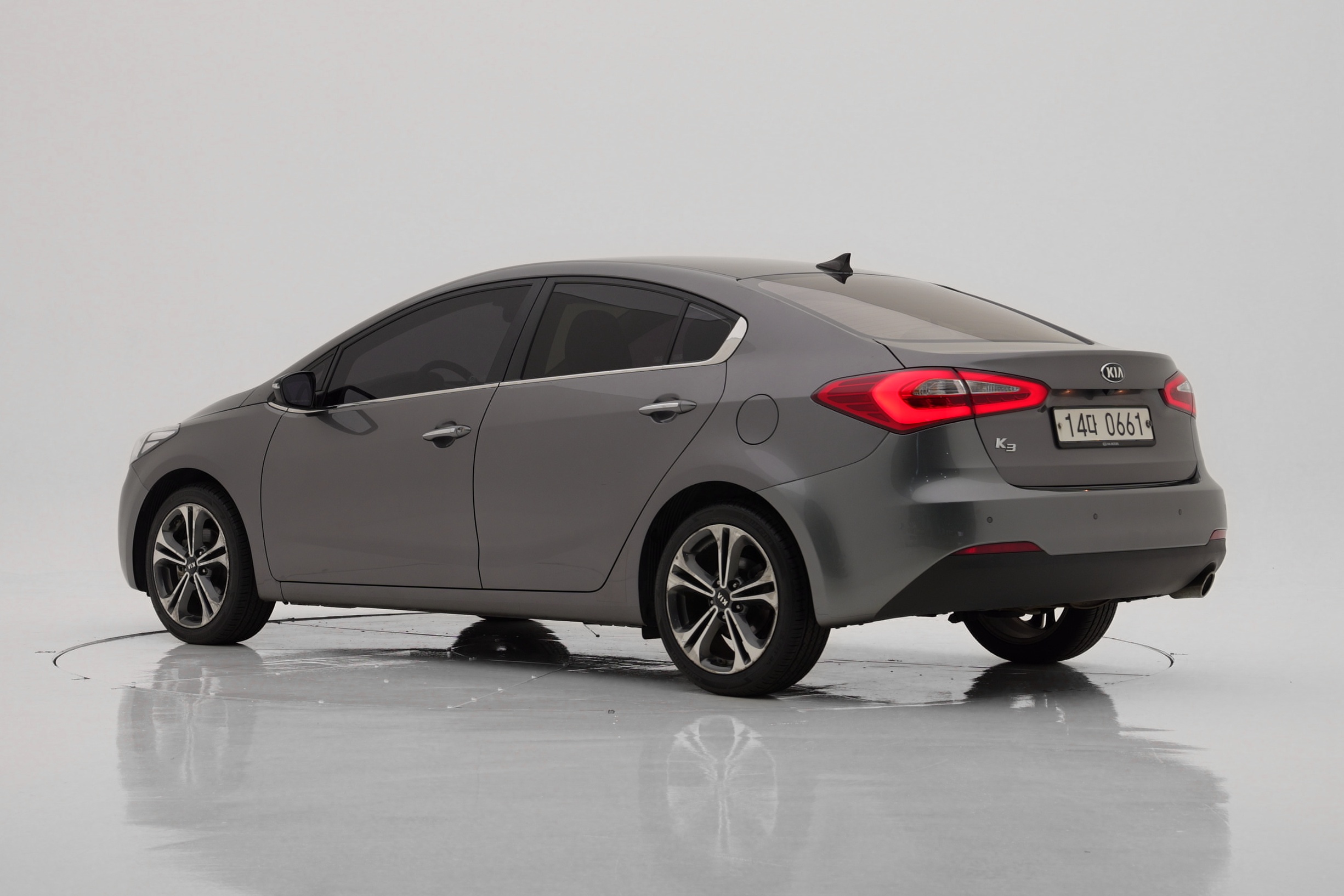Kia K3 Noblesse