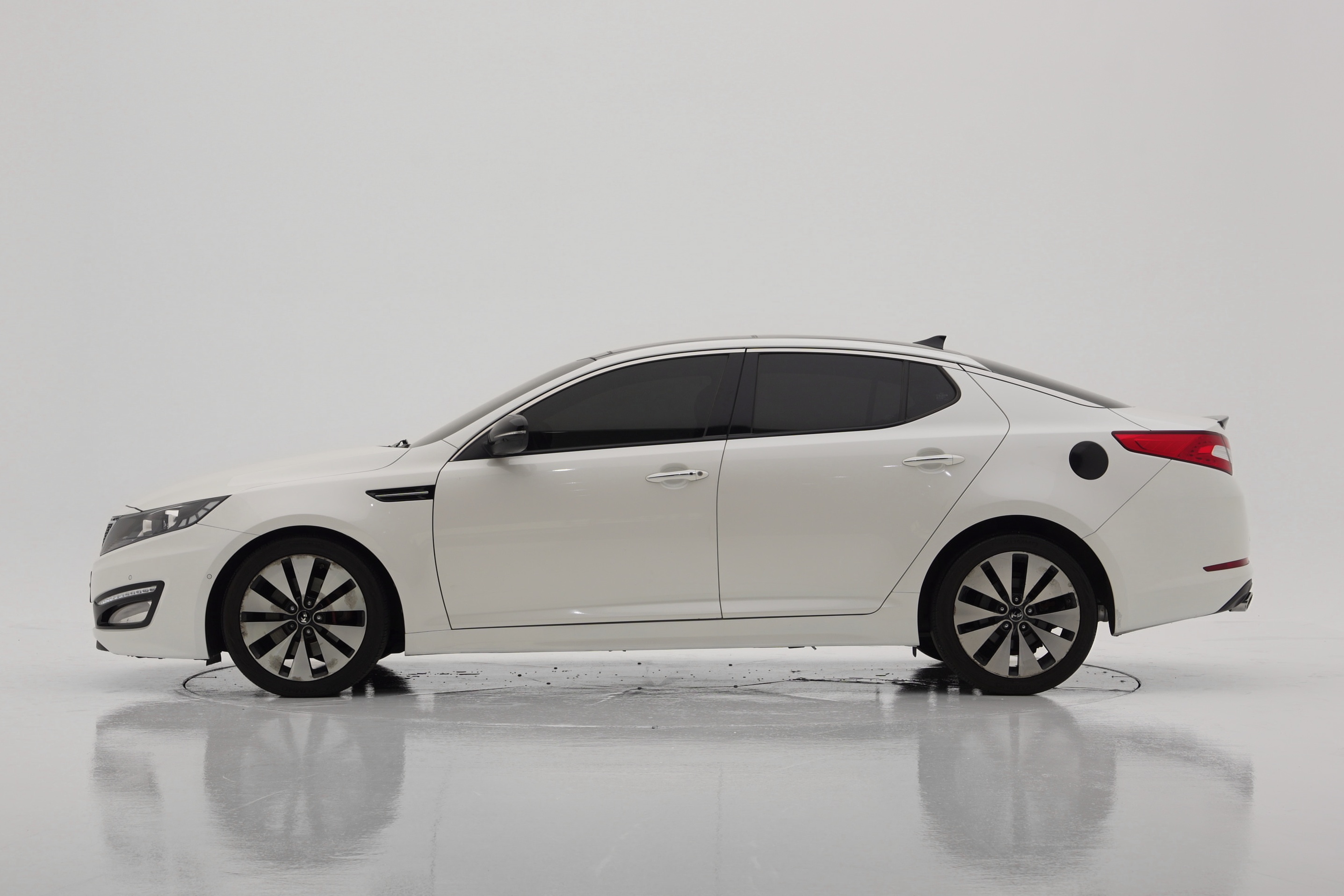 Kia K5 2.0 Турбо GDI Noblesse