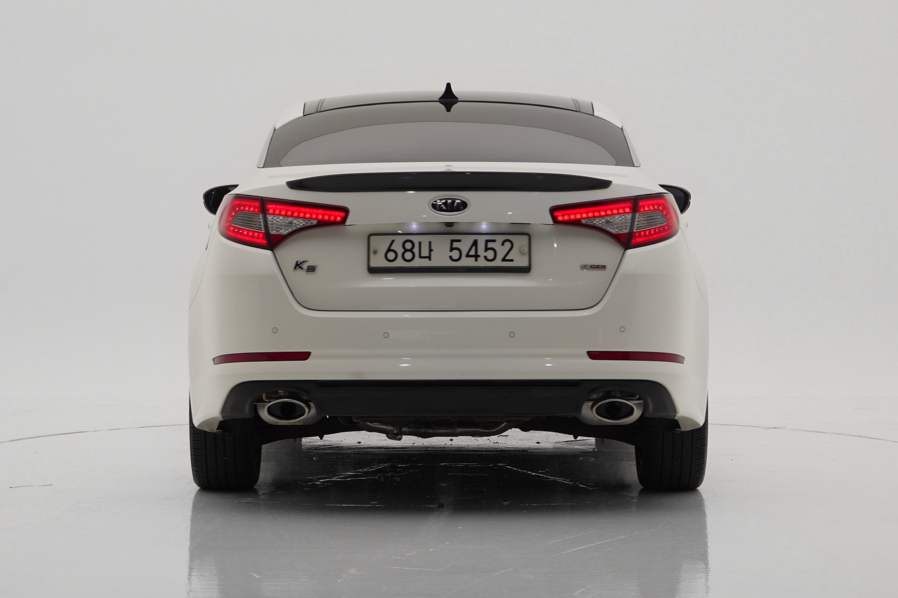 Kia K5 2.0 Турбо GDI Noblesse