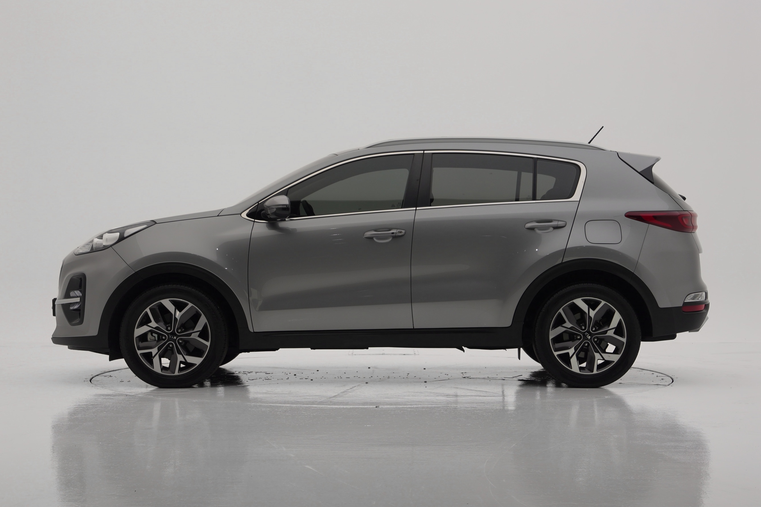 Kia Sportage Дизель 2.0 2WD Prestige