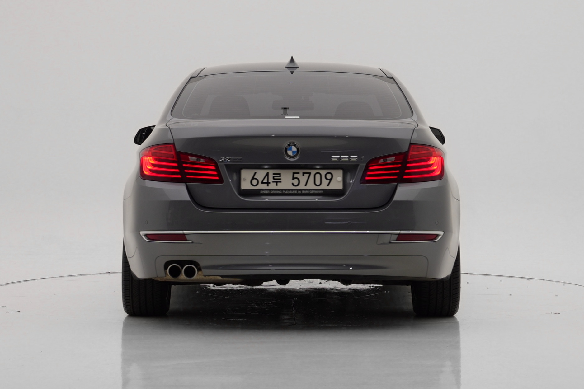 BMW 5 Series 528i xDrive Luxury