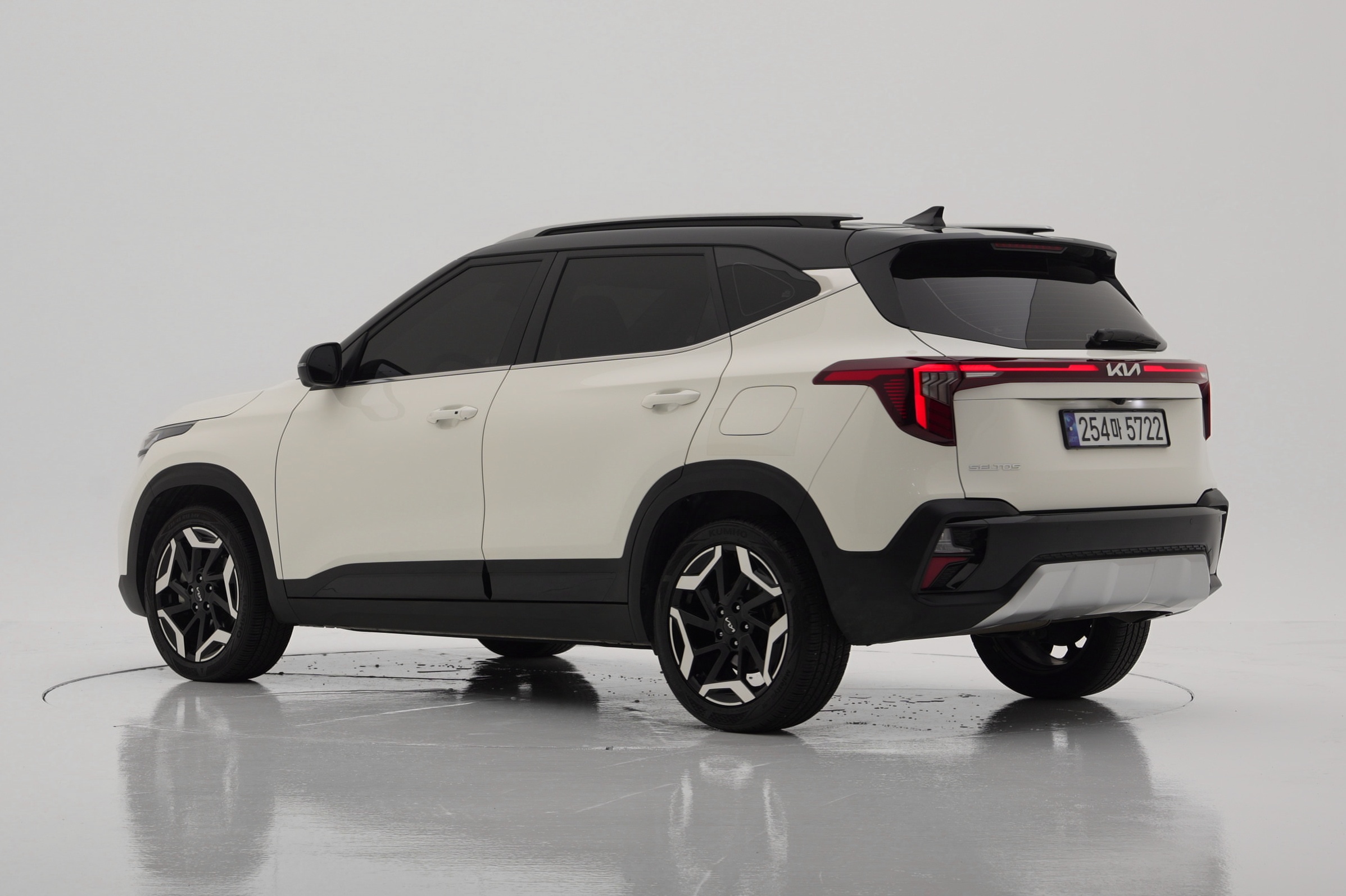 Kia Seltos Signature