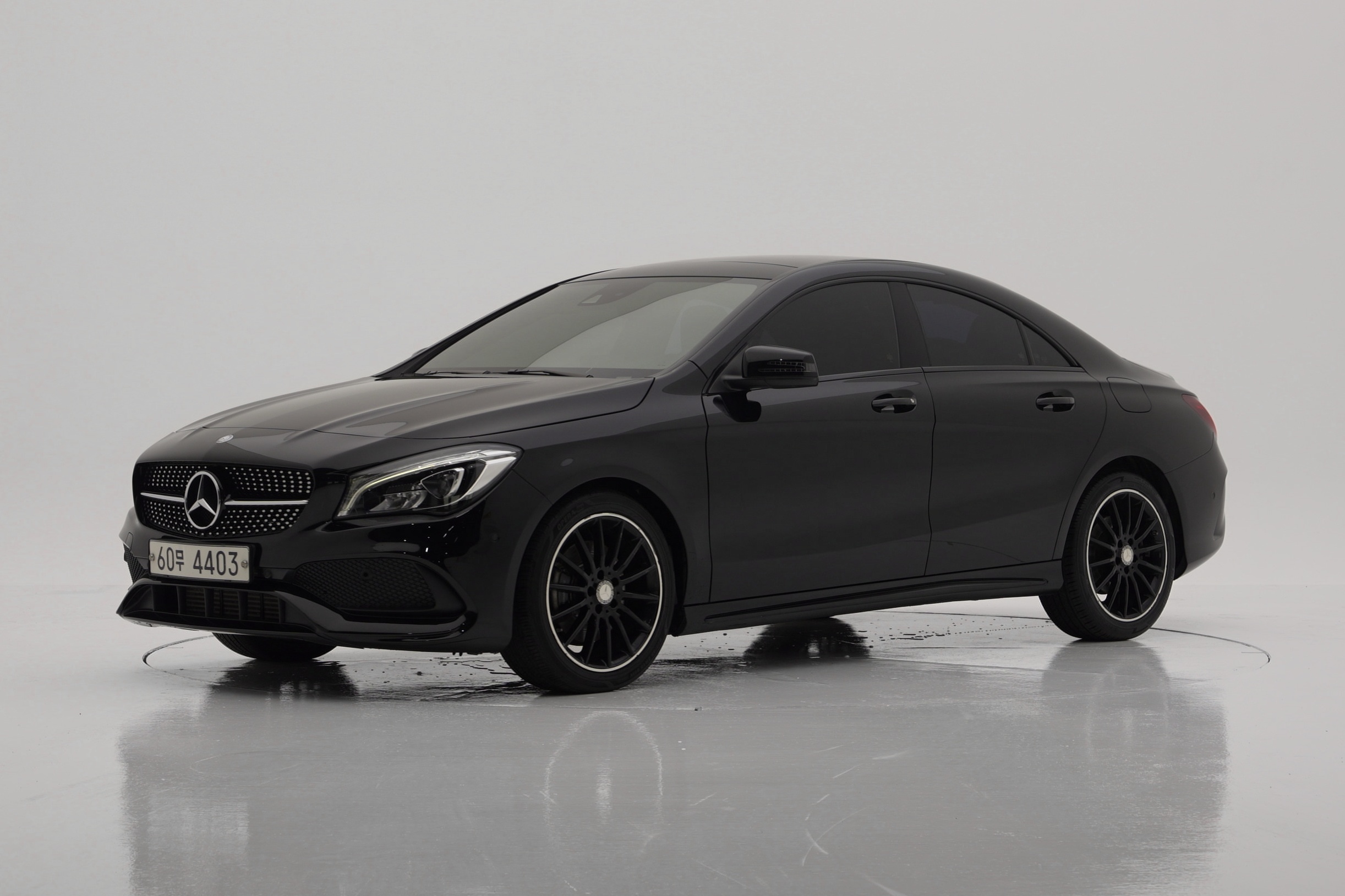 Mercedes-Benz CLA CLA250 4MATIC AMG Line