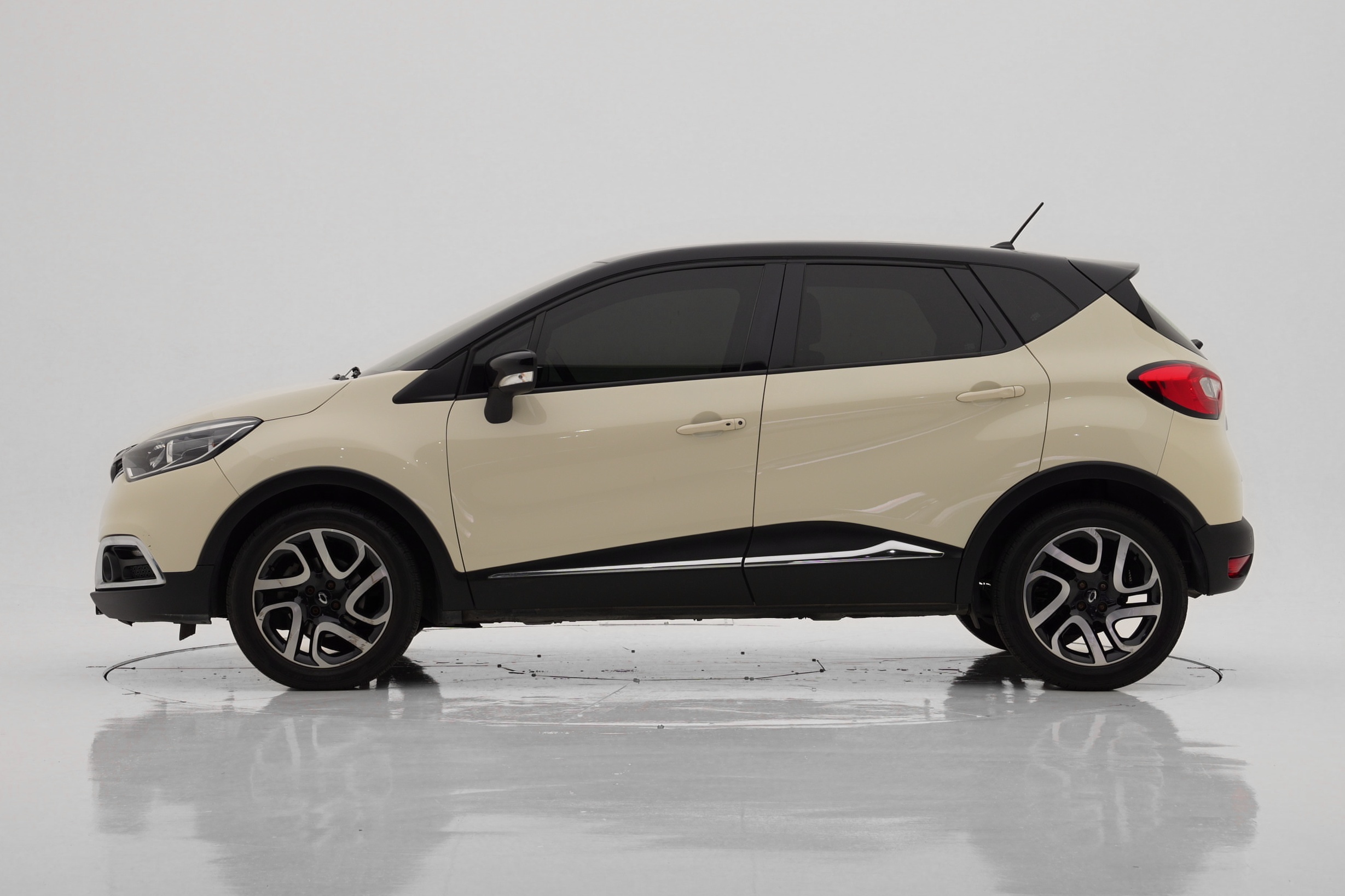 Renault Korea QM3 RE
