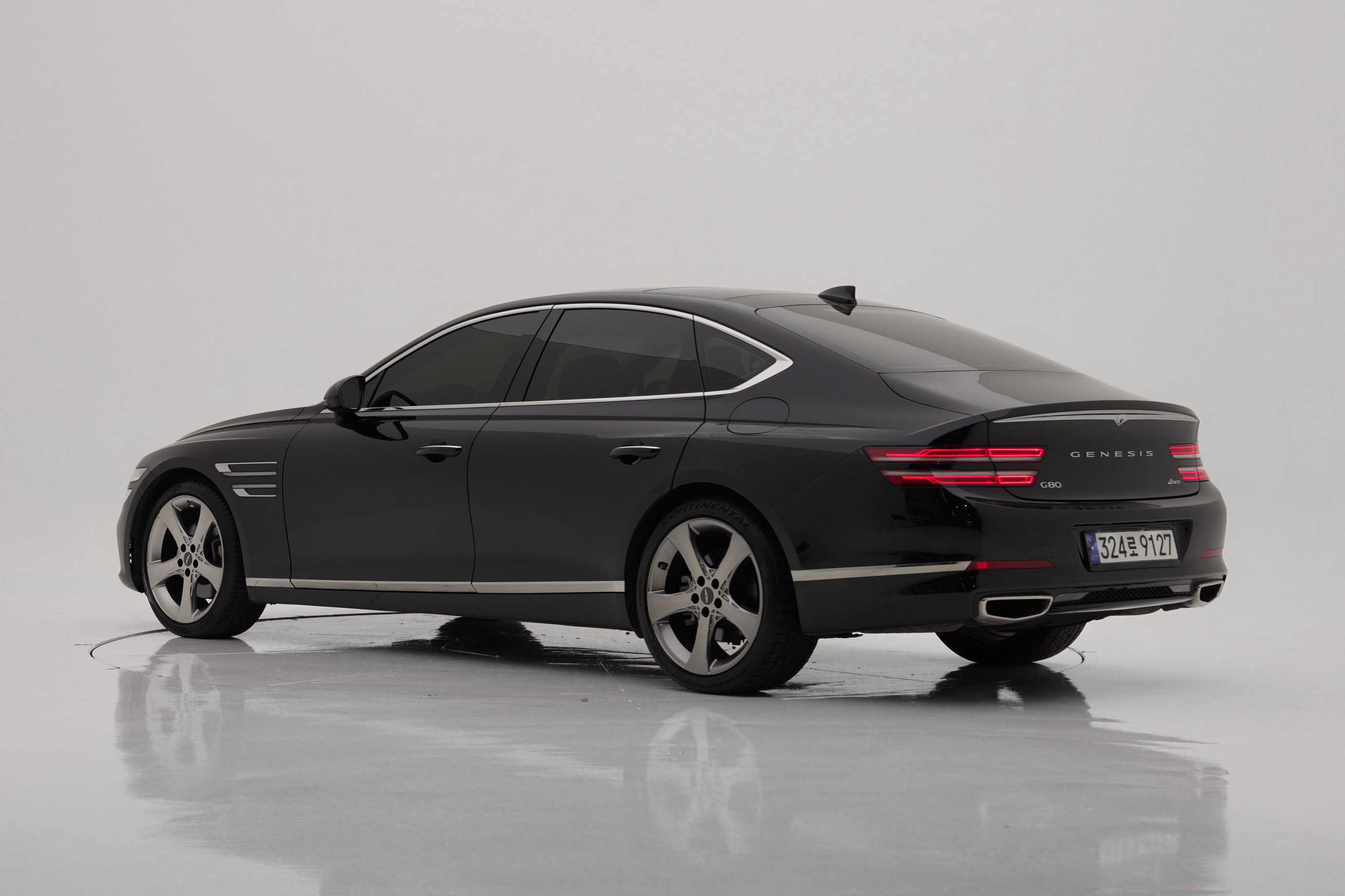 Genesis G80 2.5T Бензин AWD