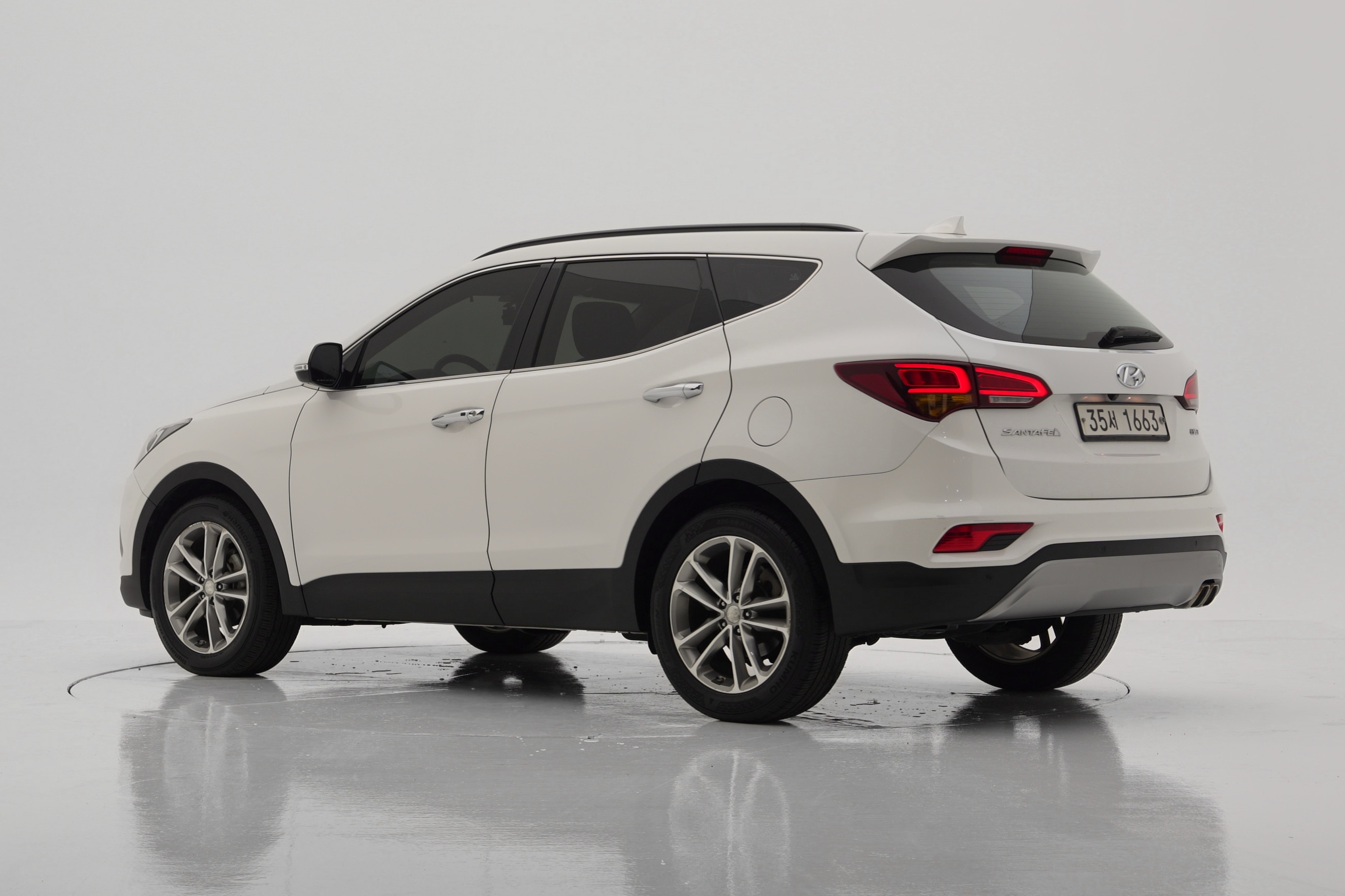 Hyundai Santa Fe Exclusive 5 мест
